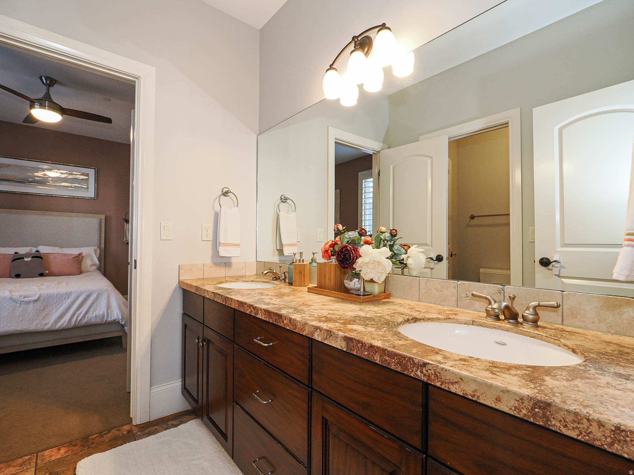 EAGLEWOOD COVE SUB - Residential