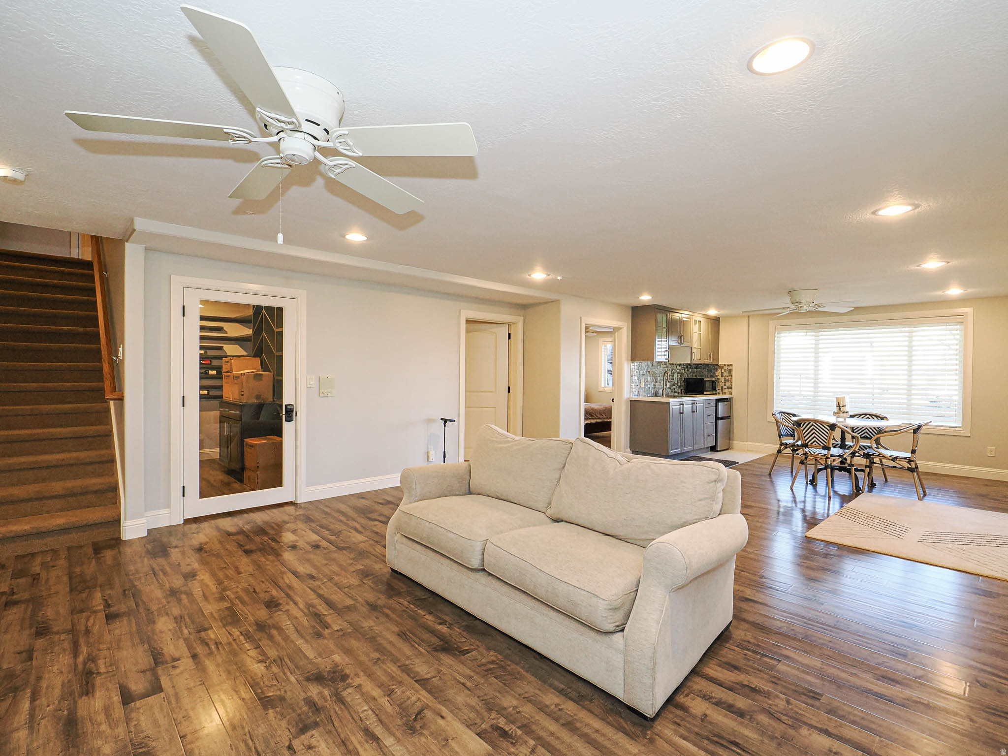 EAGLEWOOD COVE SUB - Residential