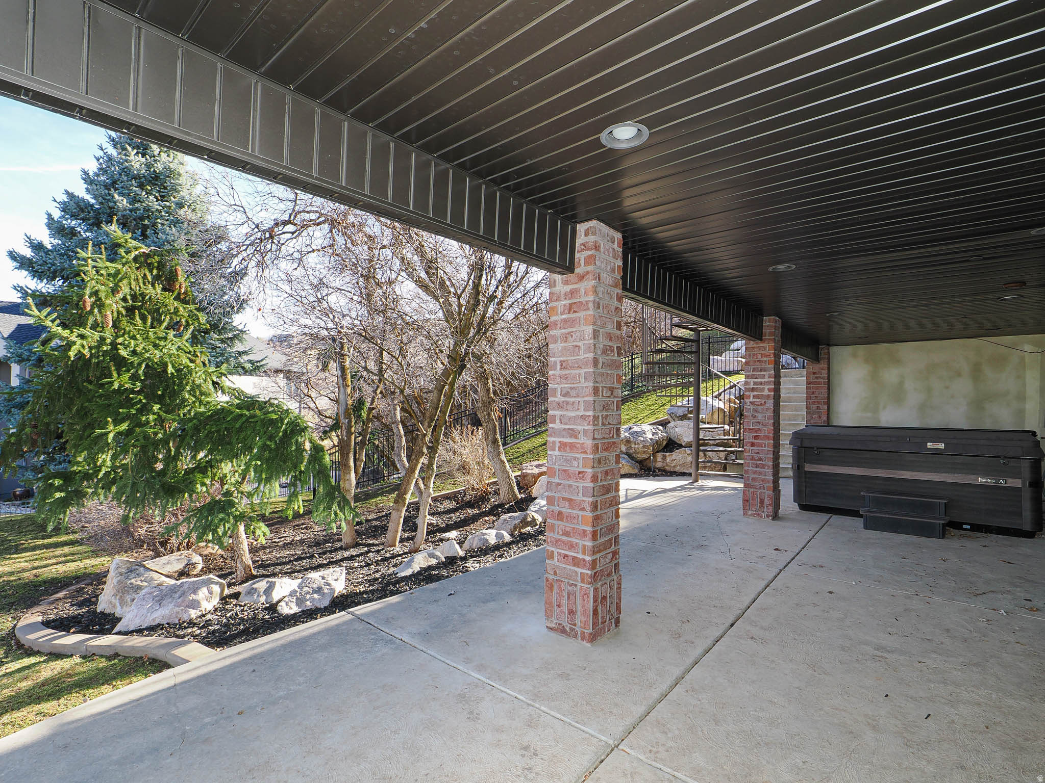 EAGLEWOOD COVE SUB - Residential
