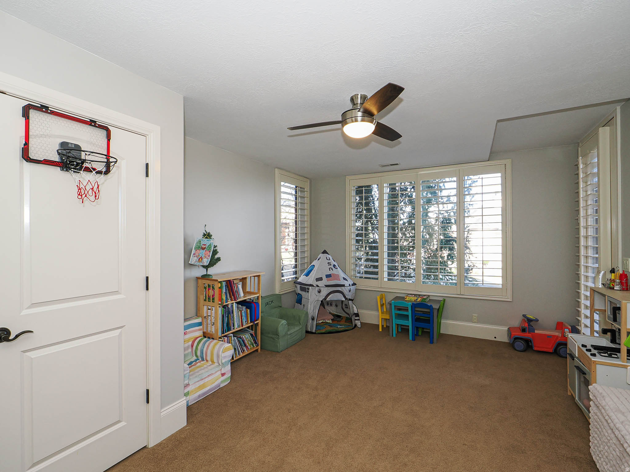 EAGLEWOOD COVE SUB - Residential