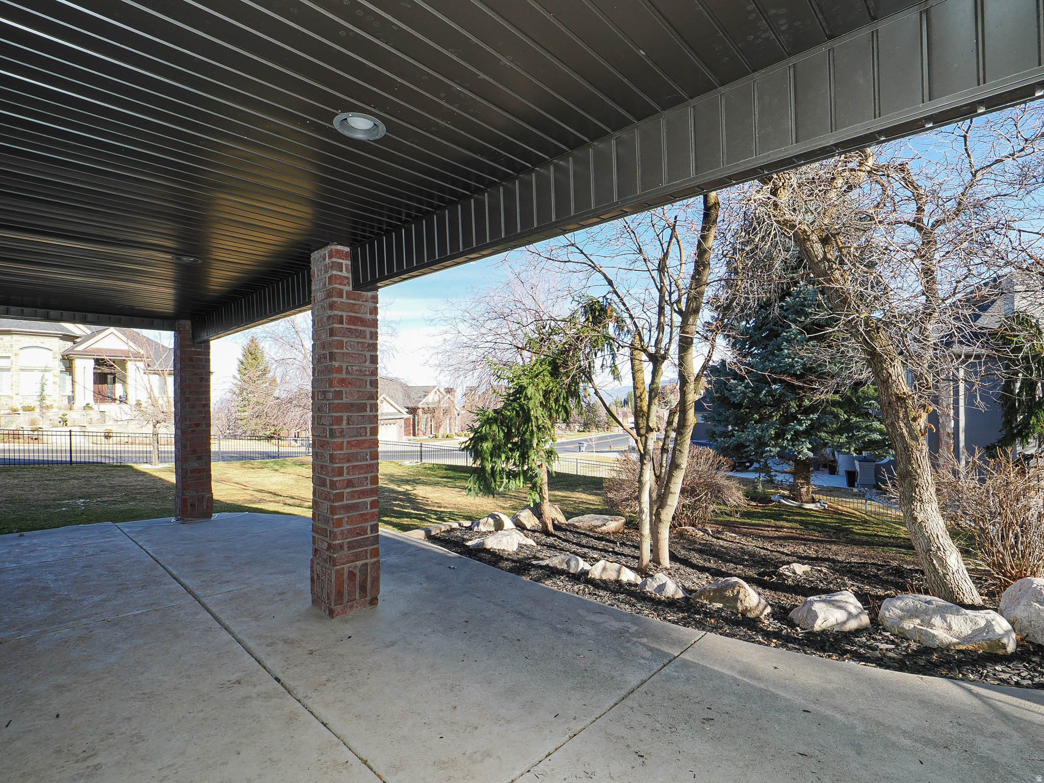 EAGLEWOOD COVE SUB - Residential