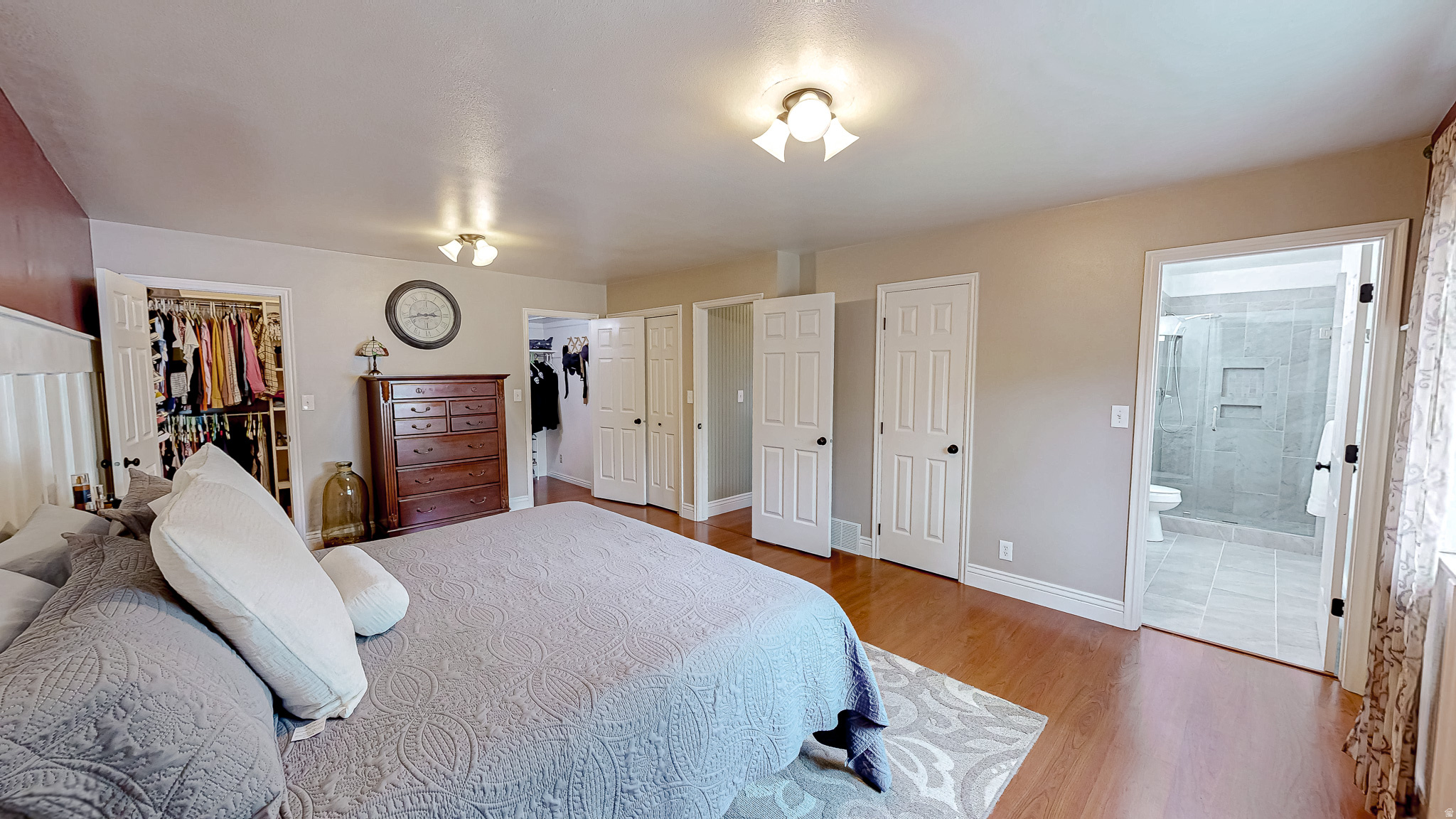 QUAIL HOLLOW - Residential