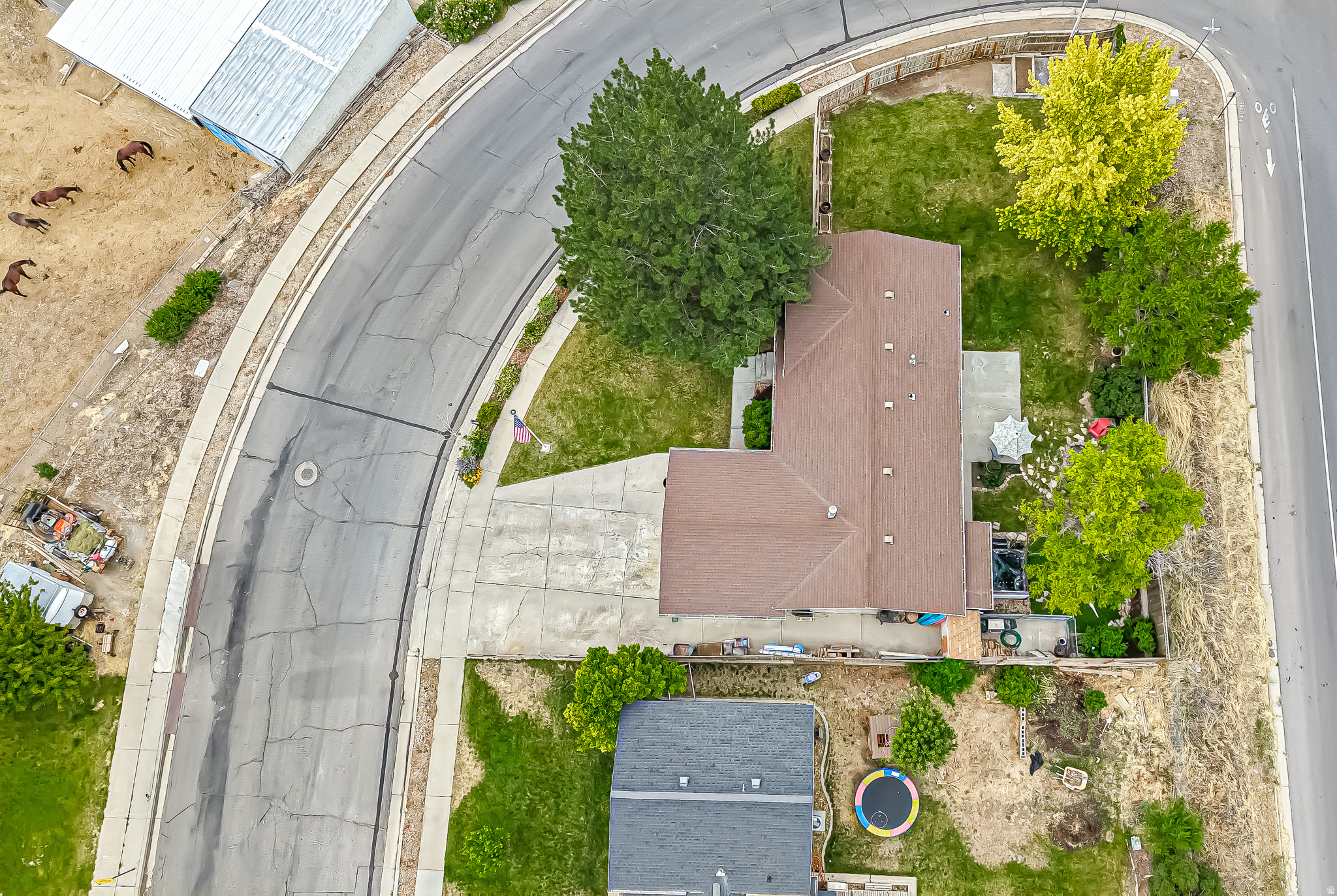 QUAIL HOLLOW - Residential