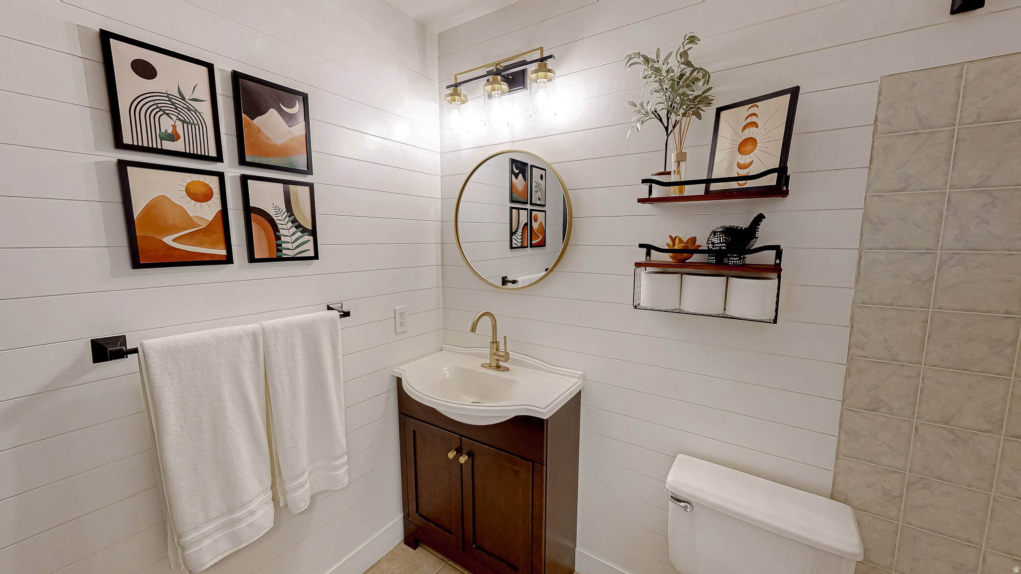 QUAIL HOLLOW - Residential