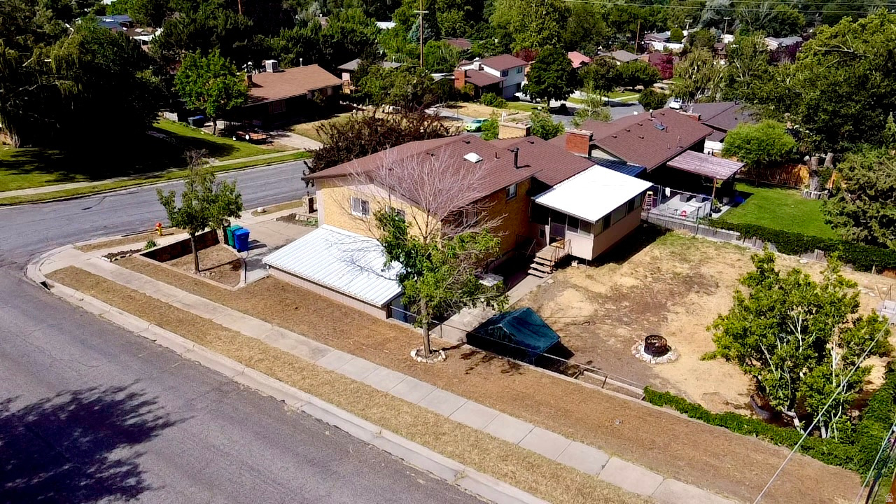 SUNCREST PARK - Residential