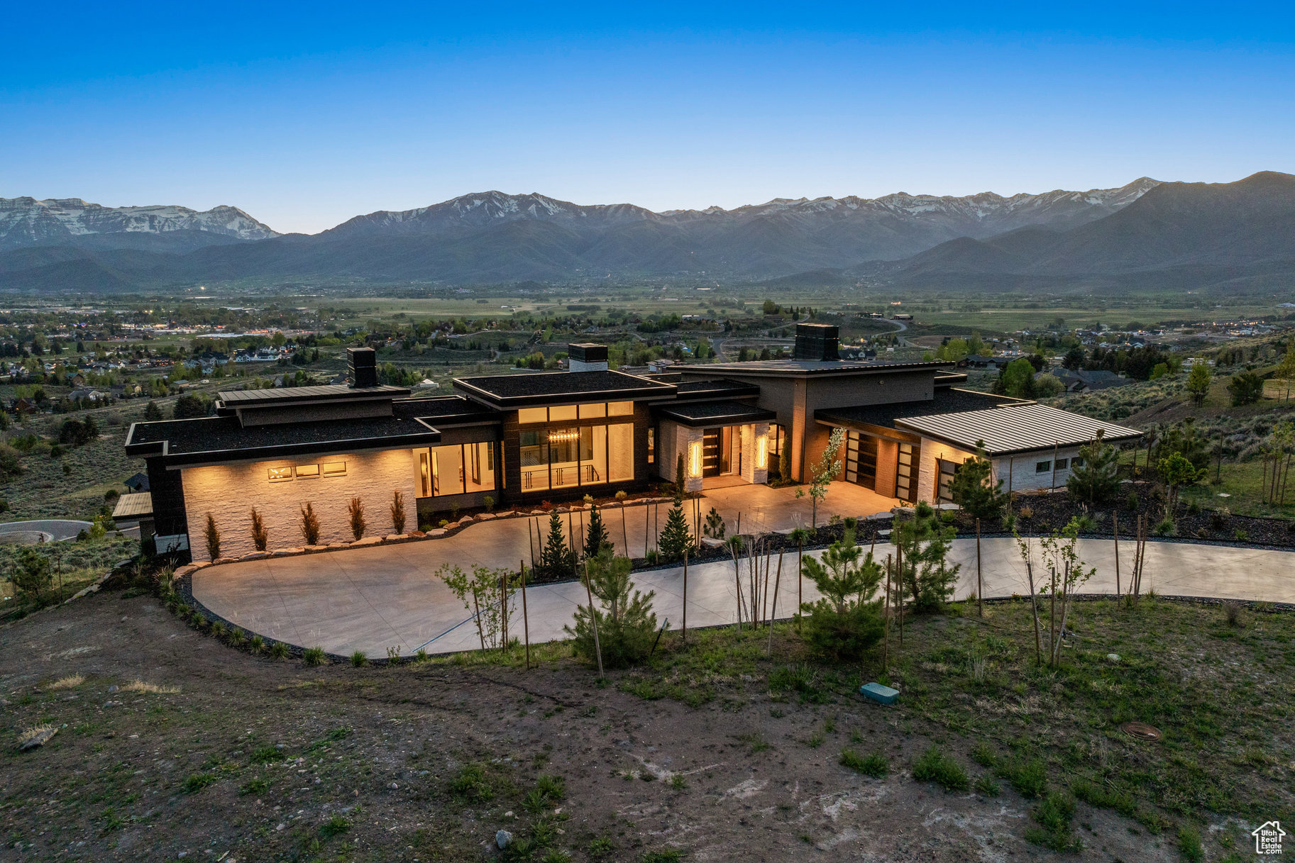 RED LEDGES - Residential