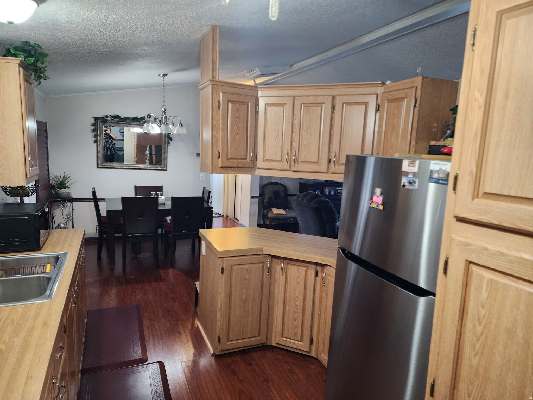 MEADOWBROOK VILLAGE - Residential