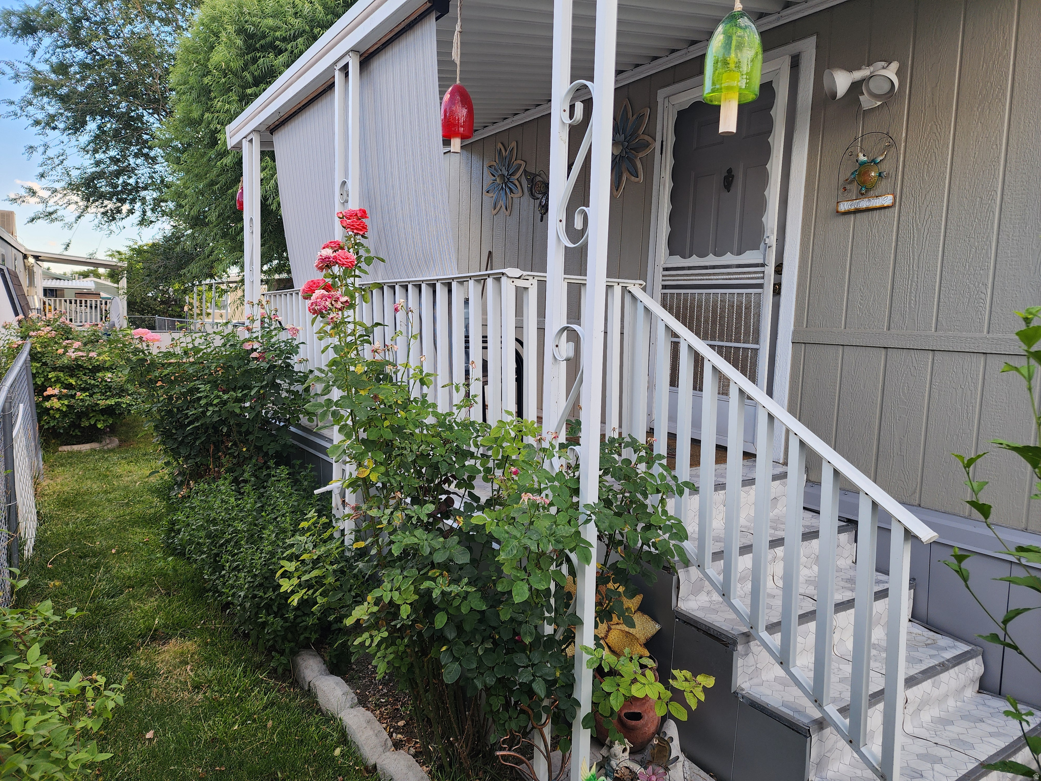 MEADOWBROOK VILLAGE - Residential