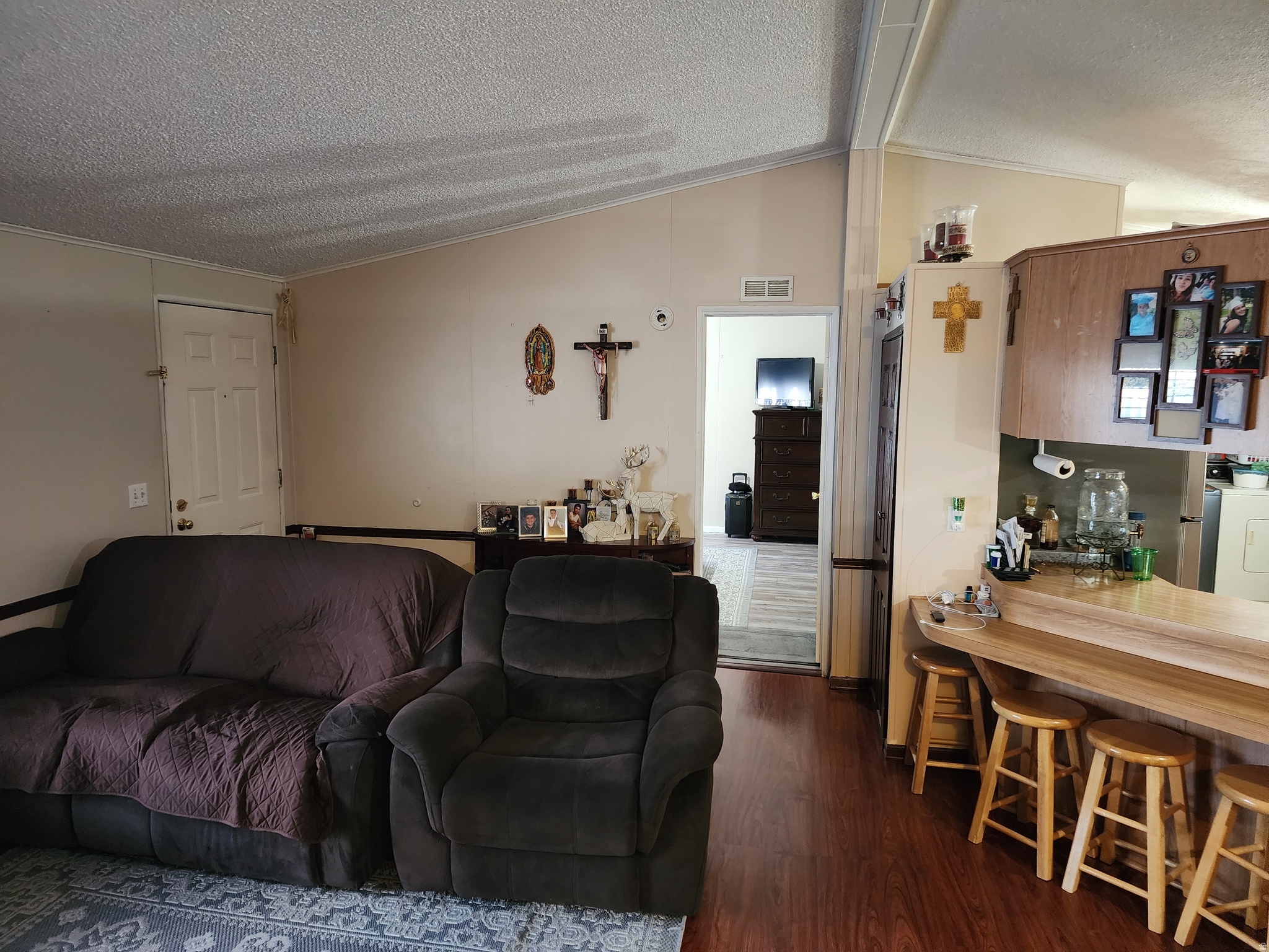 MEADOWBROOK VILLAGE - Residential