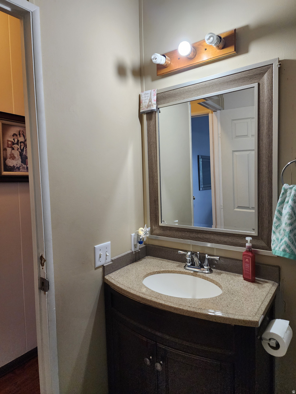 MEADOWBROOK VILLAGE - Residential