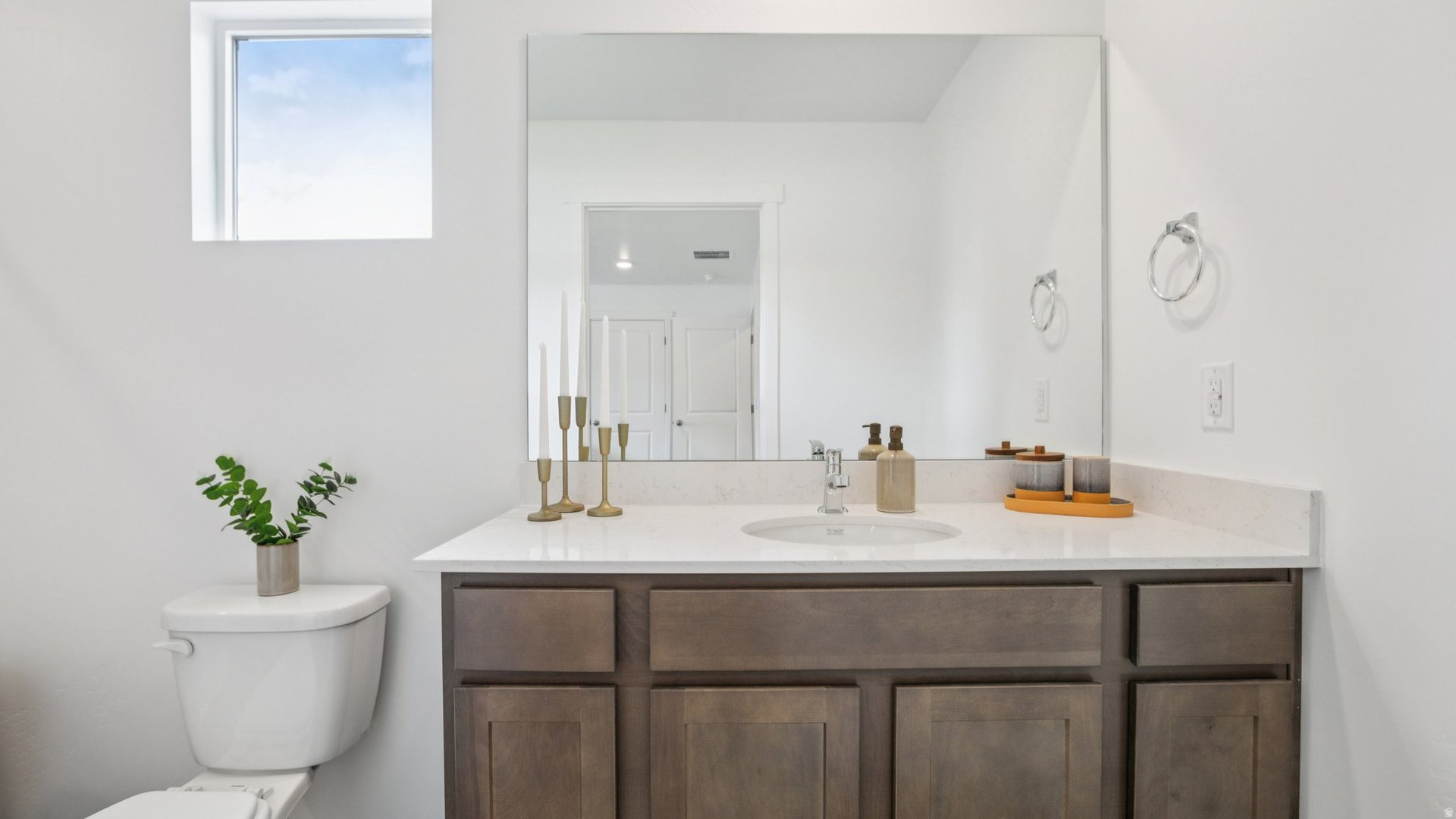 INVERNESS BY D.R. HORTON - Residential