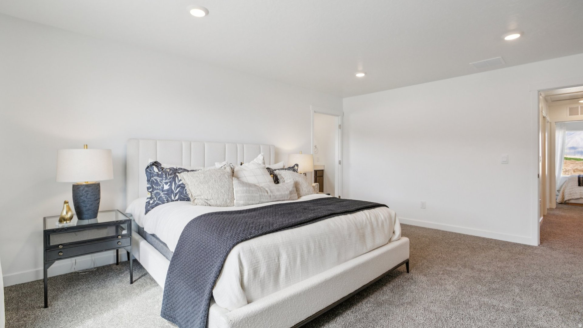 INVERNESS BY D.R. HORTON - Residential
