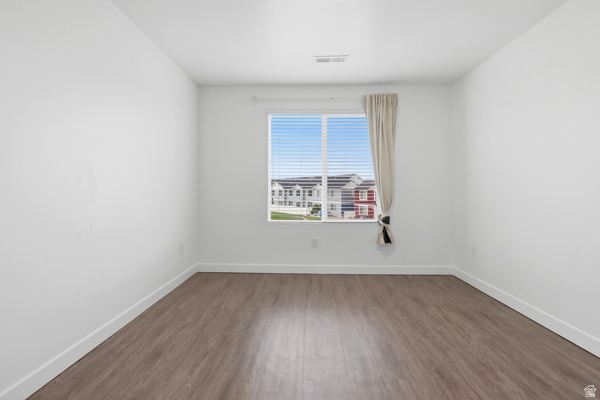 ENCORE AT MILLER CORSSING - Residential