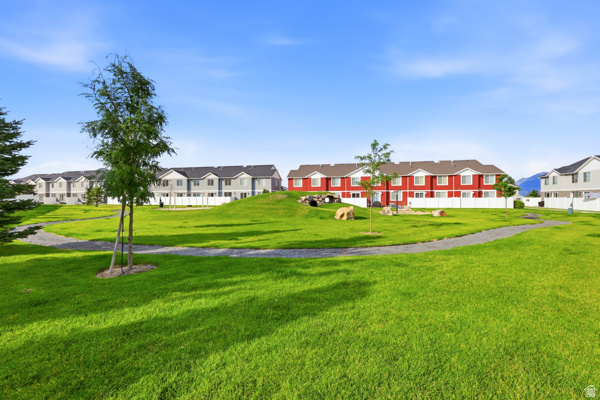 ENCORE AT MILLER CORSSING - Residential