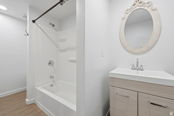 ENCORE AT MILLER CORSSING - Residential