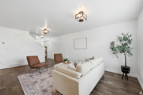 ENCORE AT MILLER CORSSING - Residential