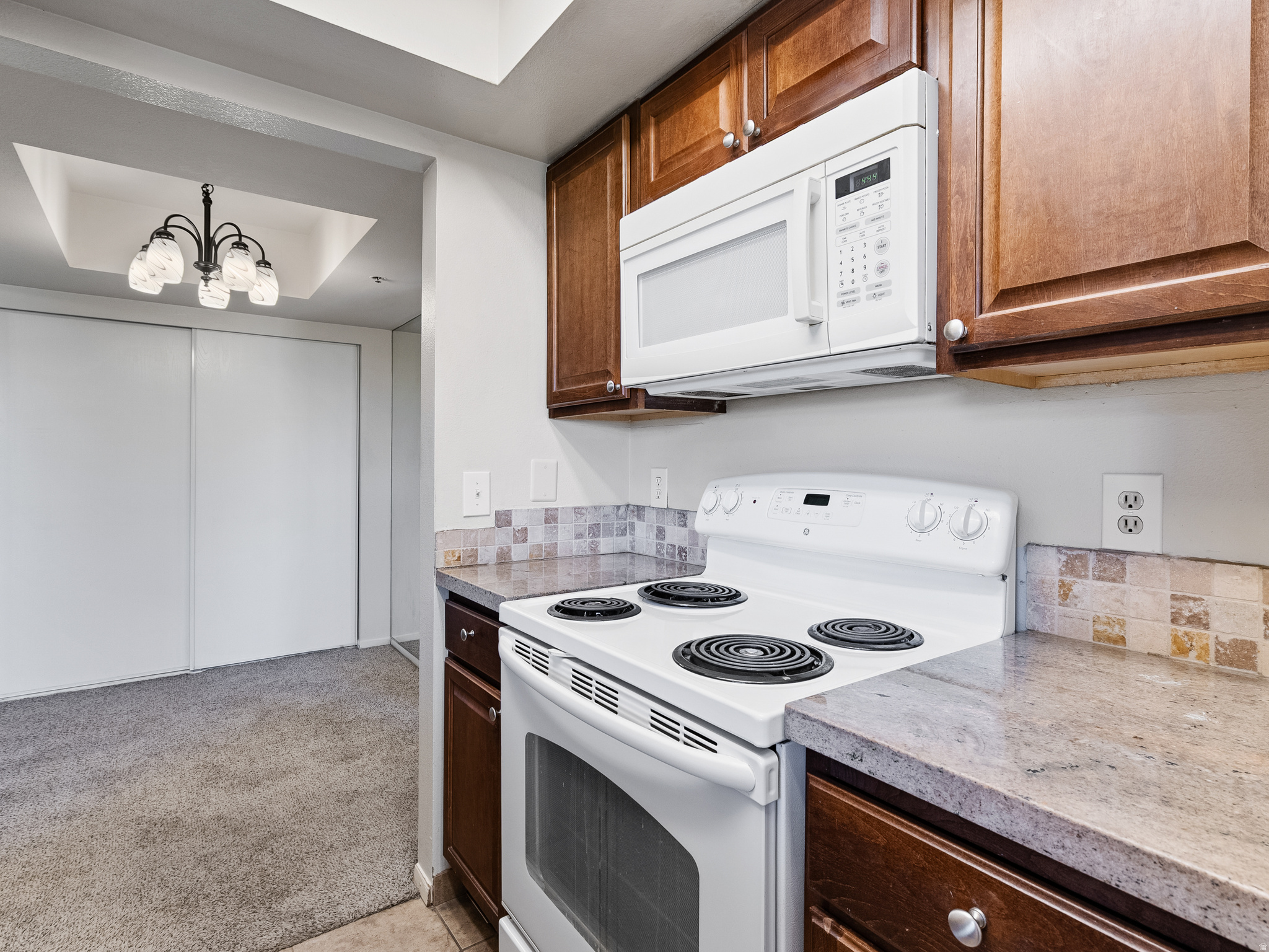 POWDER WOOD CONDOMINIUM - Residential