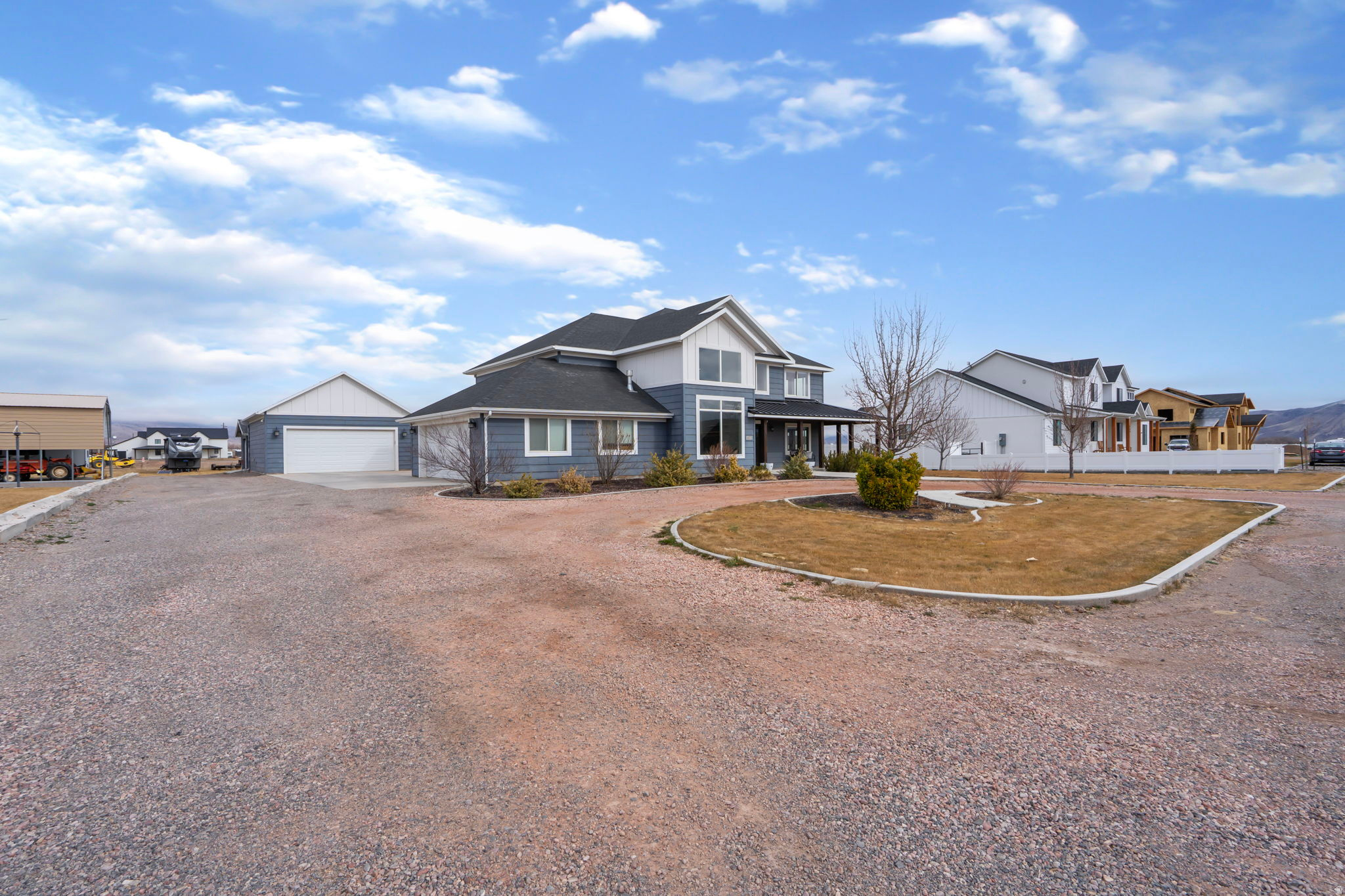 NORTH MEADOW - Residential