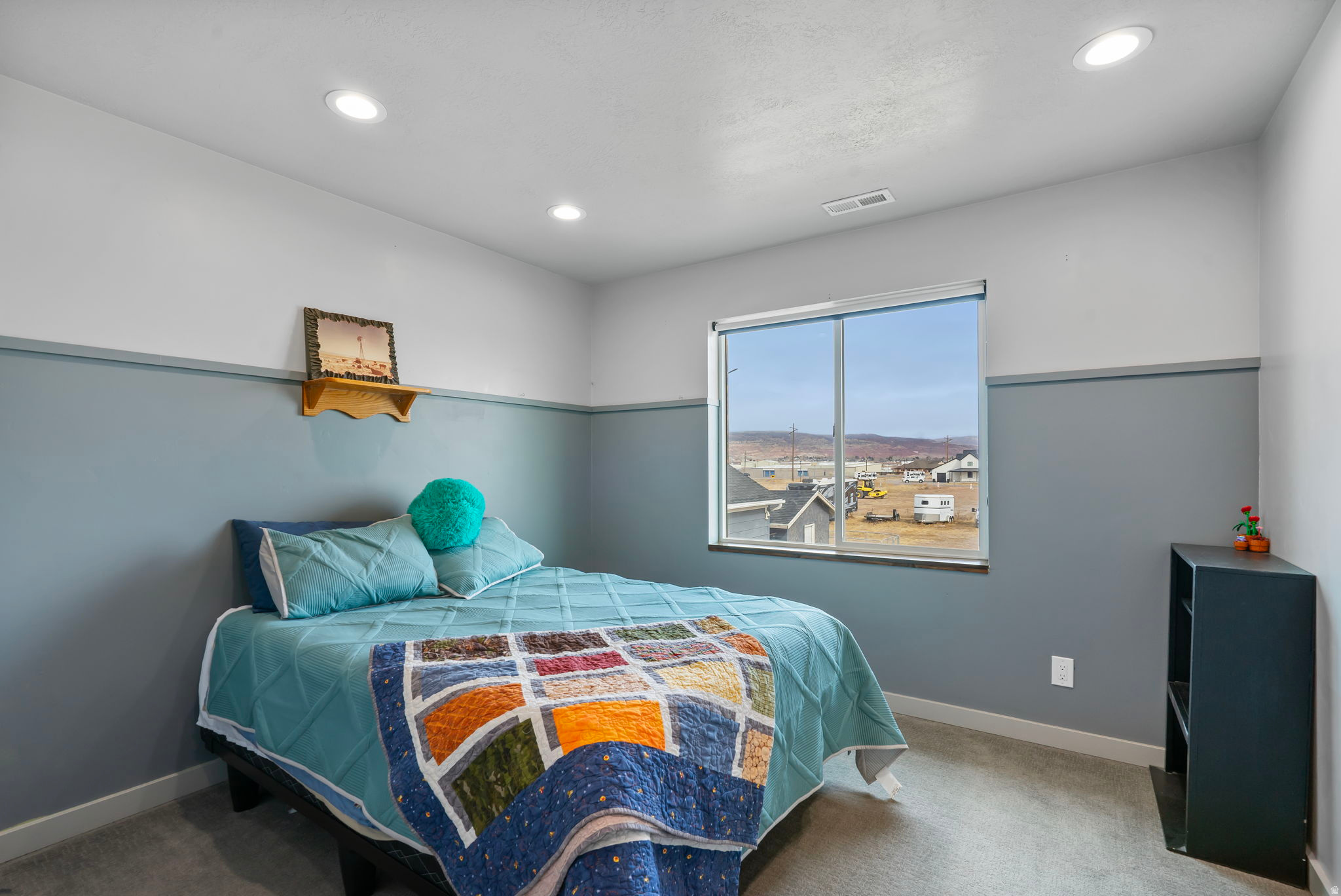 NORTH MEADOW - Residential