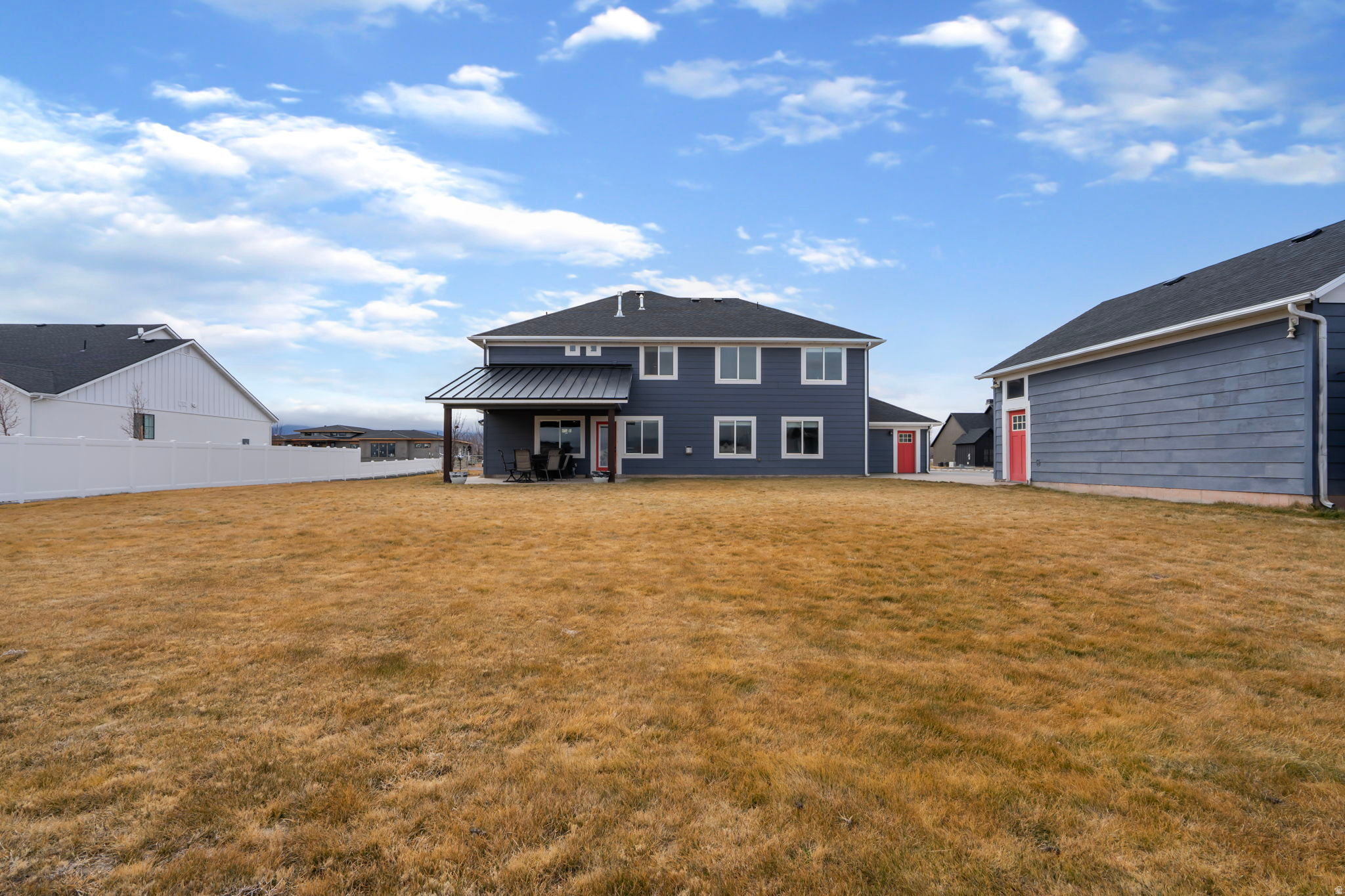 NORTH MEADOW - Residential