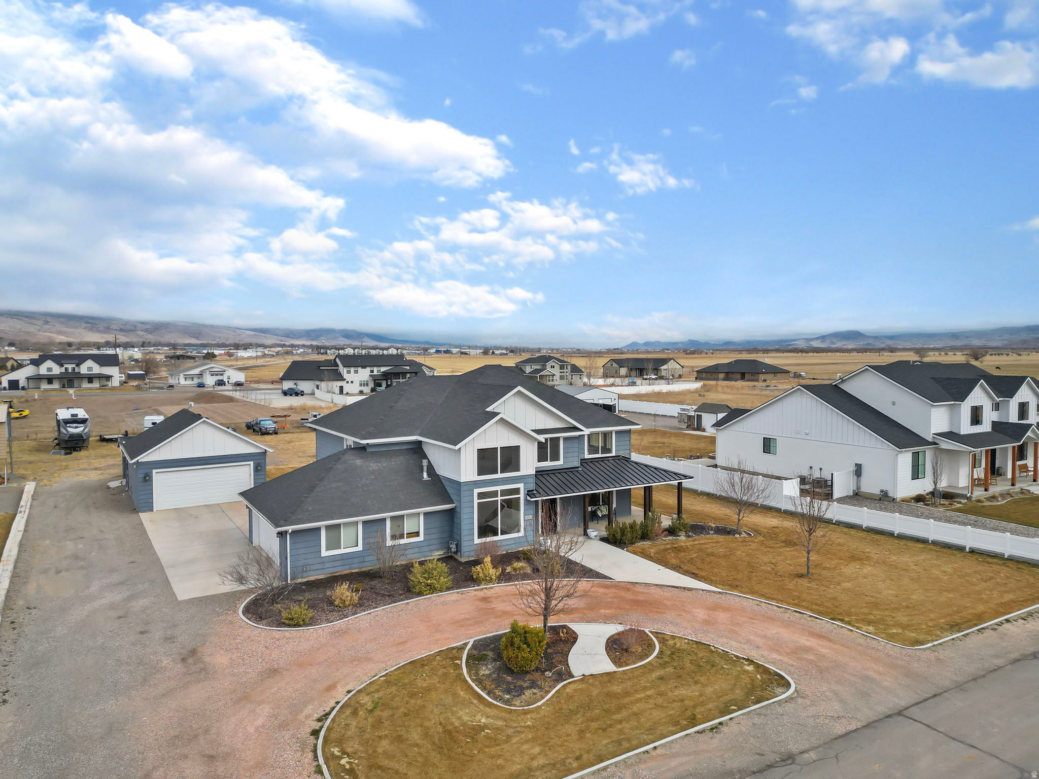 NORTH MEADOW - Residential