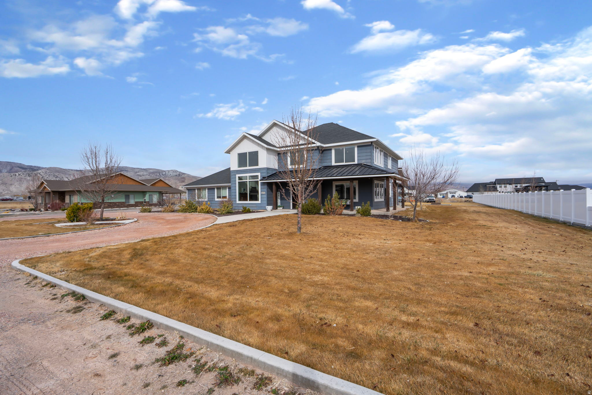 NORTH MEADOW - Residential