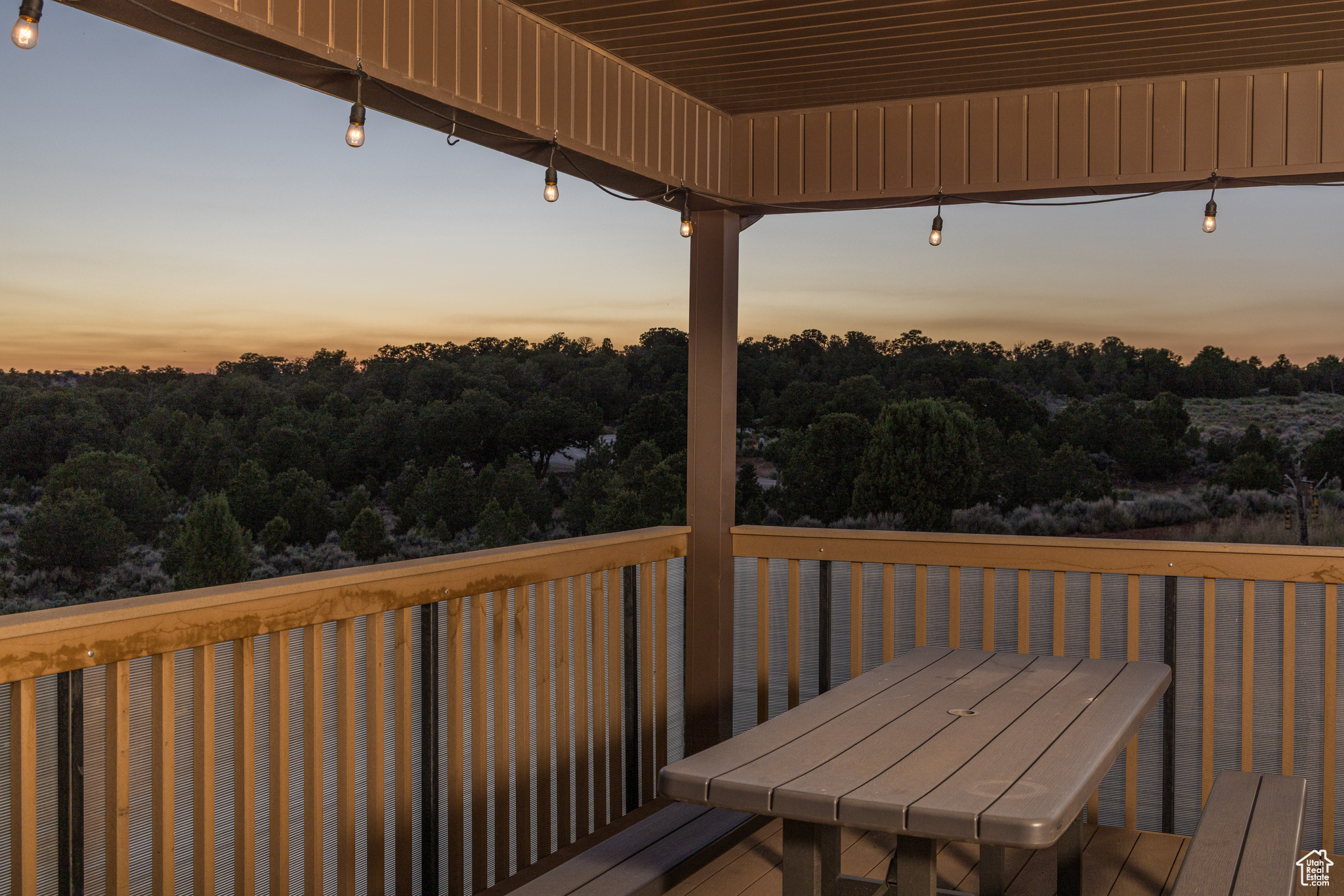 ELK MEADOWS - Residential