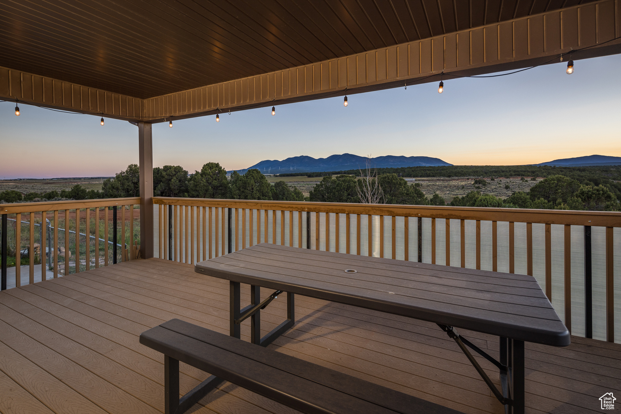 ELK MEADOWS - Residential