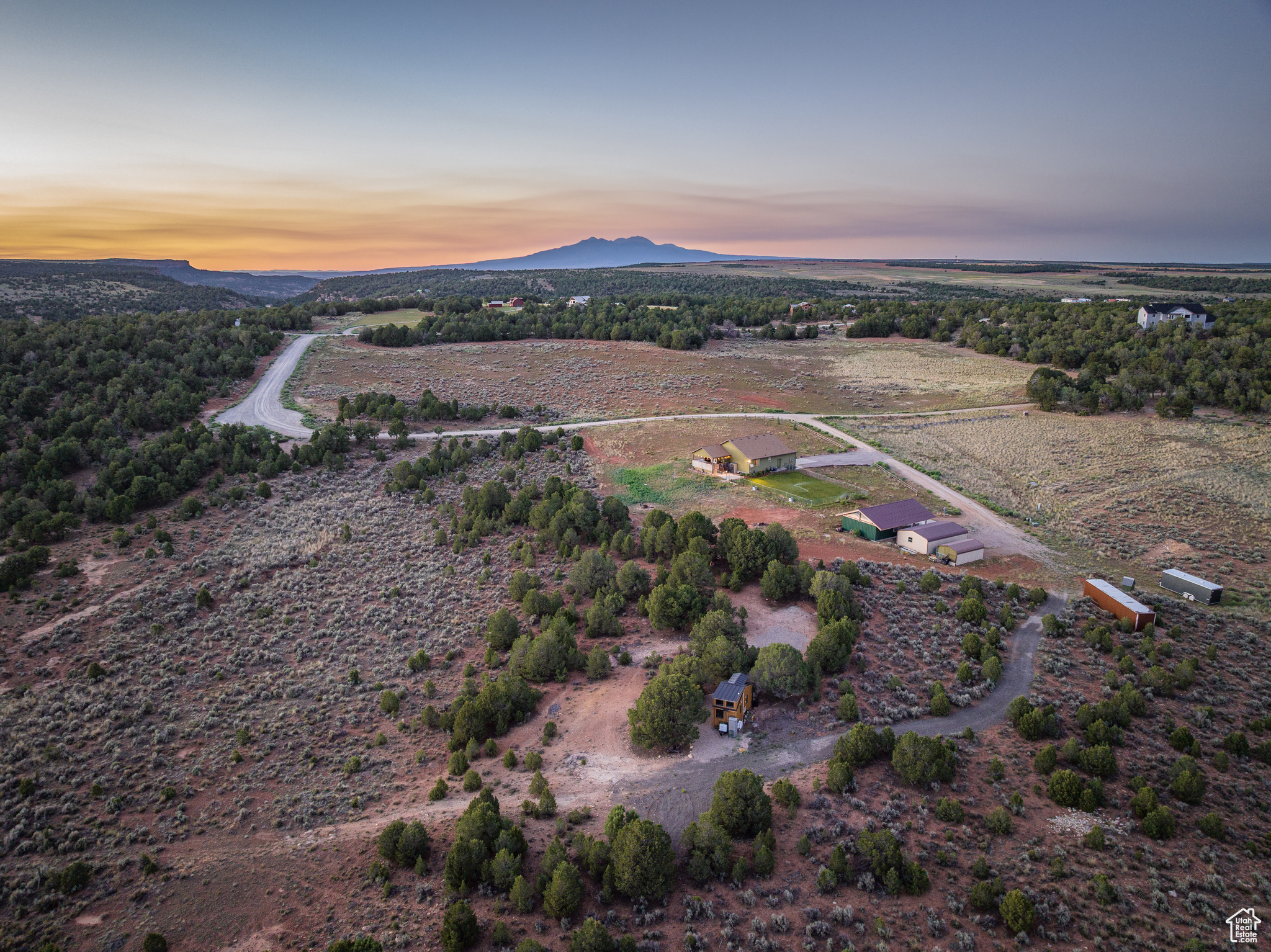 ELK MEADOWS - Residential