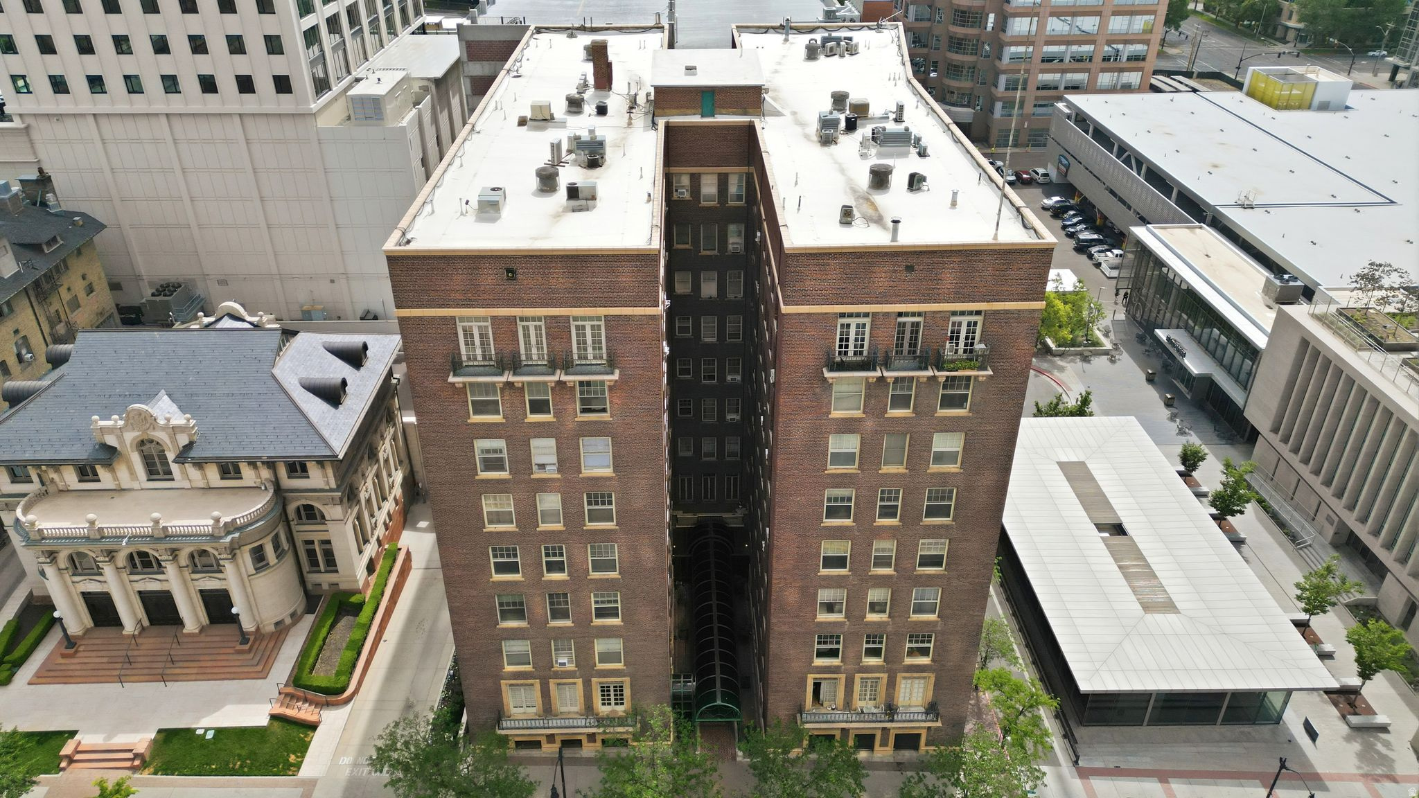 THE BELVEDERE - Residential