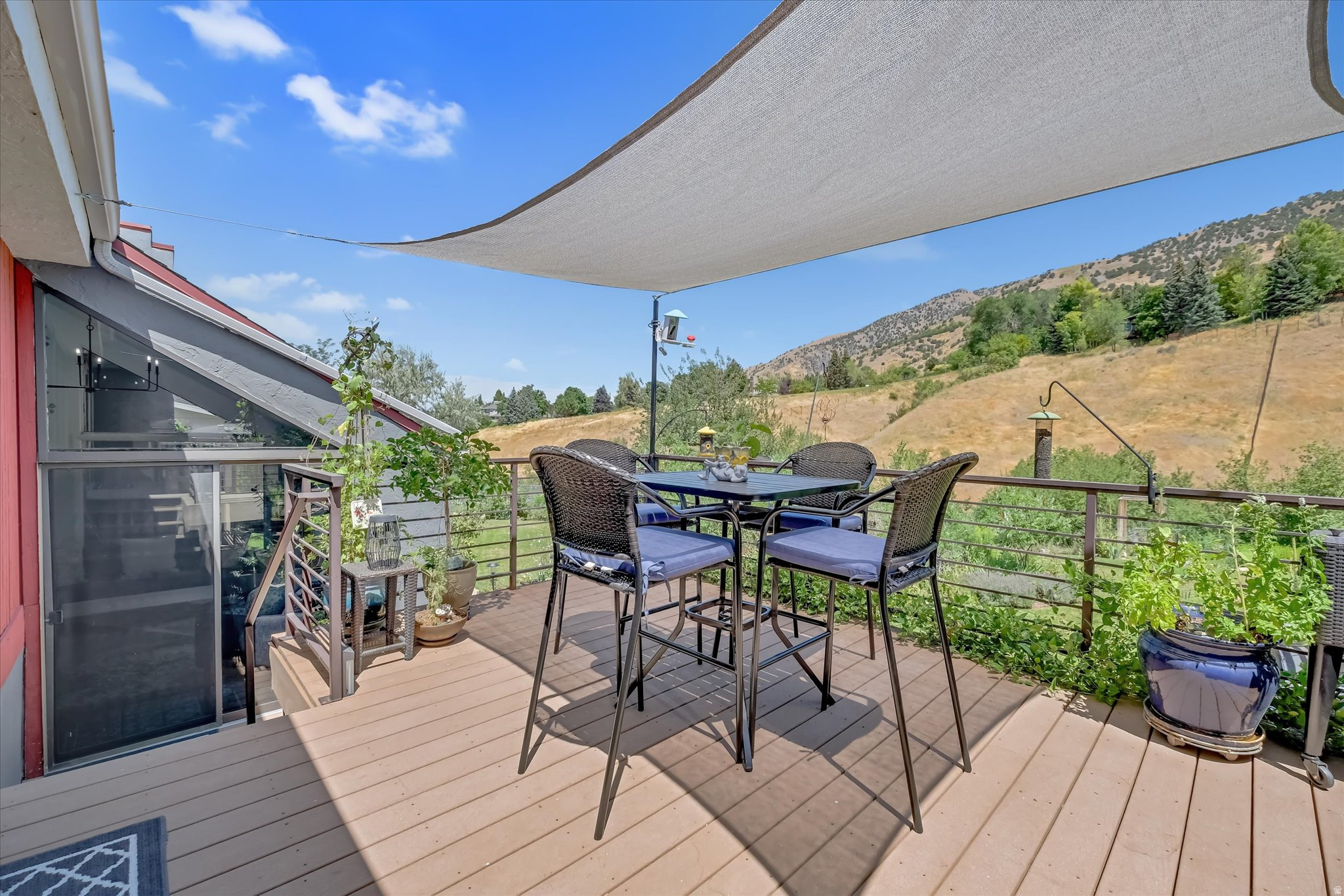 EDGEWOOD HALL ESTATES - Residential