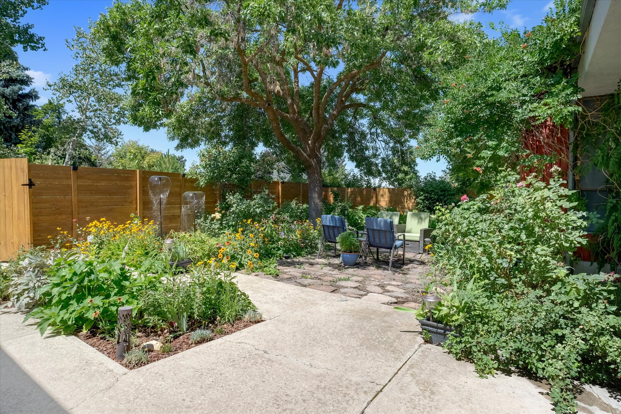 EDGEWOOD HALL ESTATES - Residential