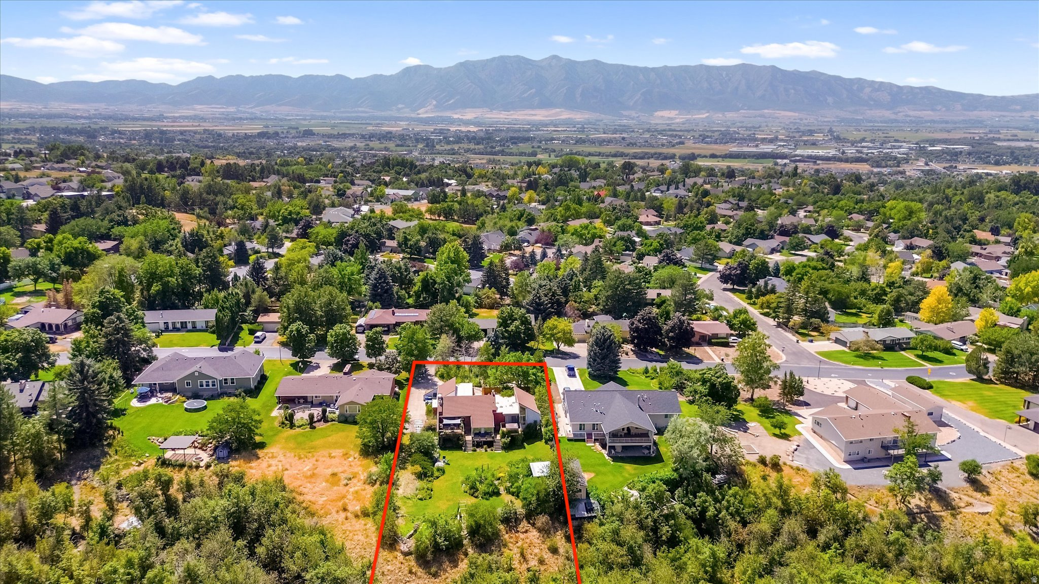 EDGEWOOD HALL ESTATES - Residential
