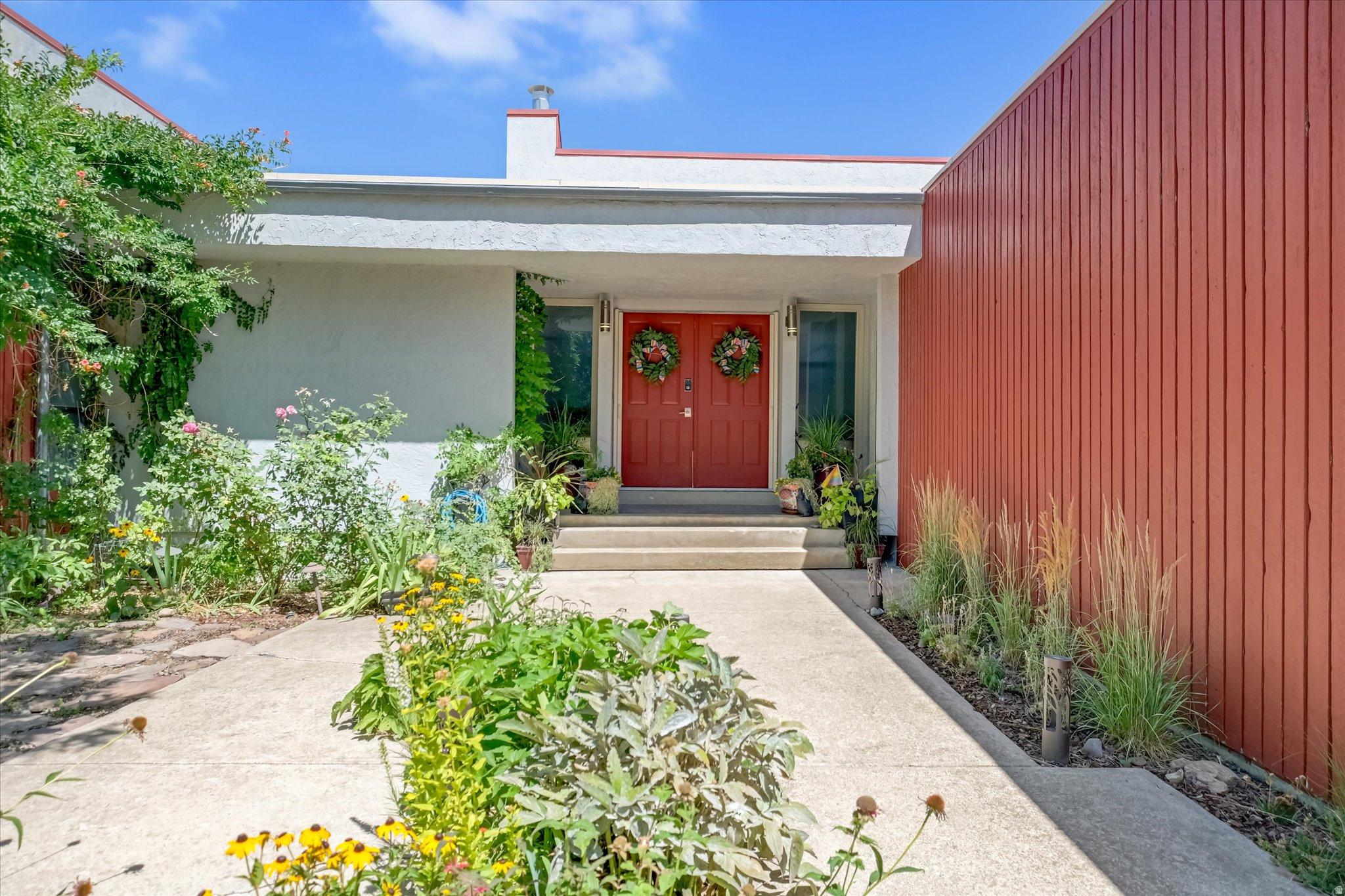 EDGEWOOD HALL ESTATES - Residential