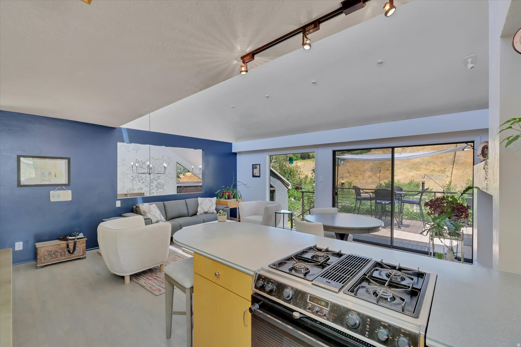 EDGEWOOD HALL ESTATES - Residential