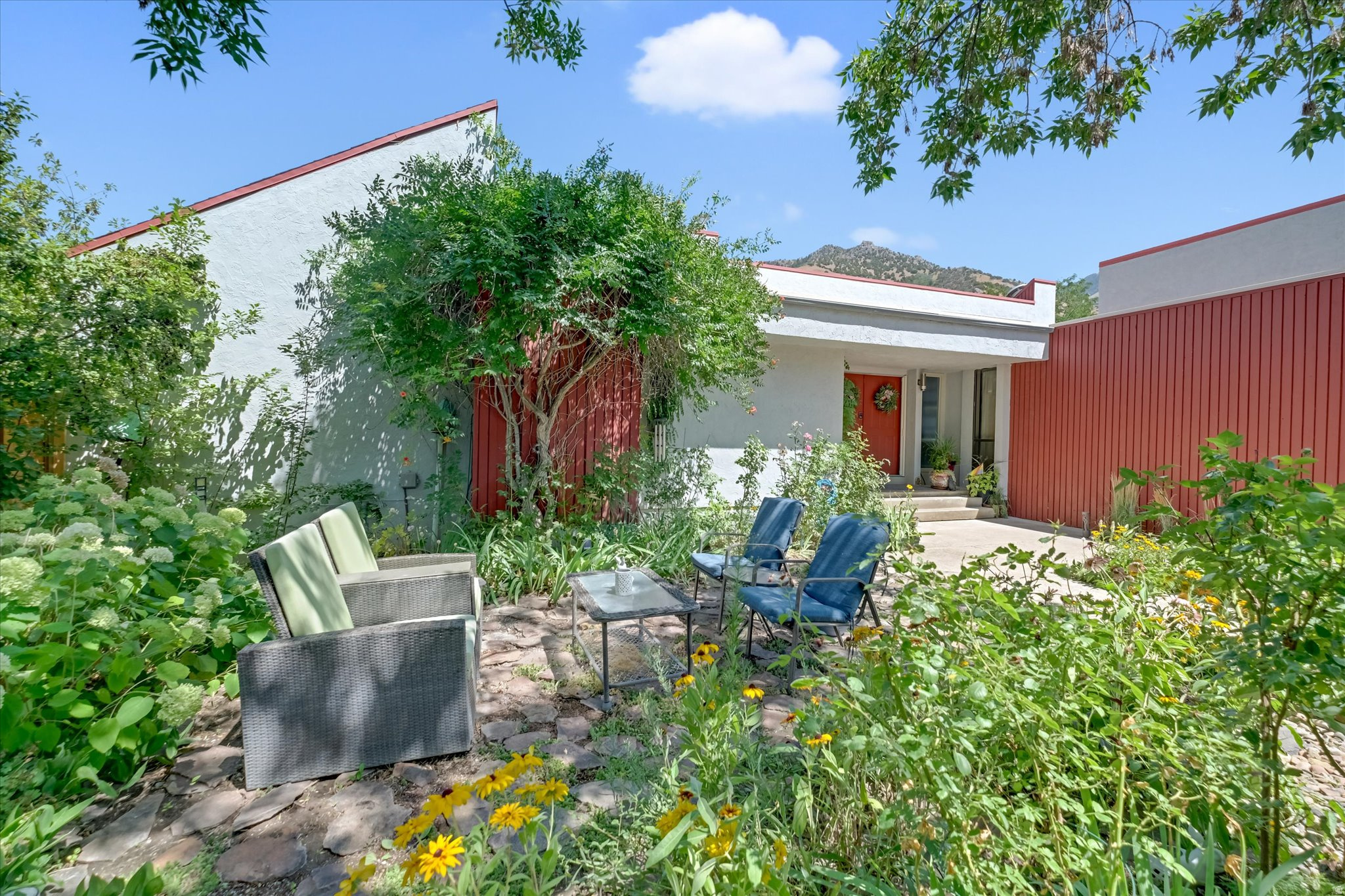 EDGEWOOD HALL ESTATES - Residential