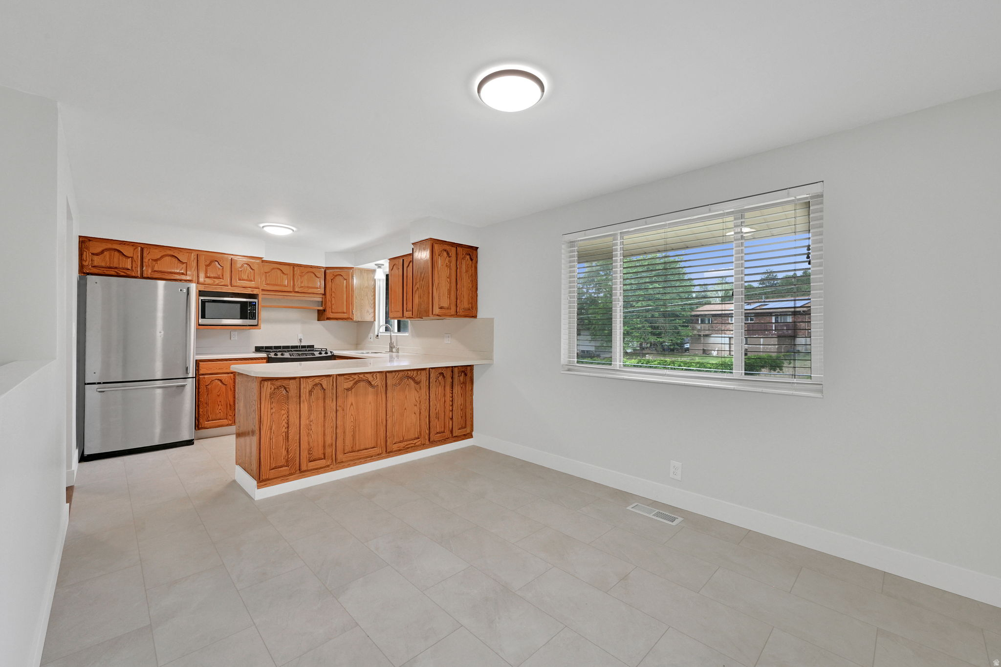 MOUNT LOMOND EST. #2 - Residential