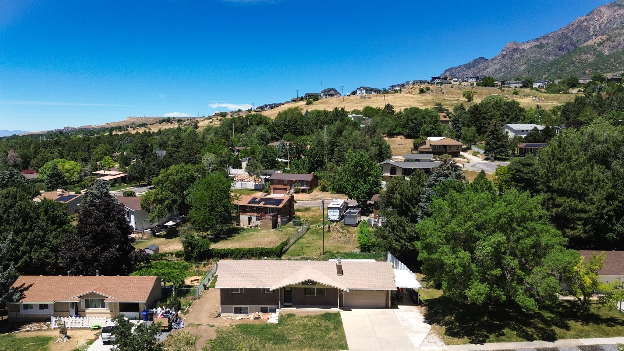 MOUNT LOMOND EST. #2 - Residential