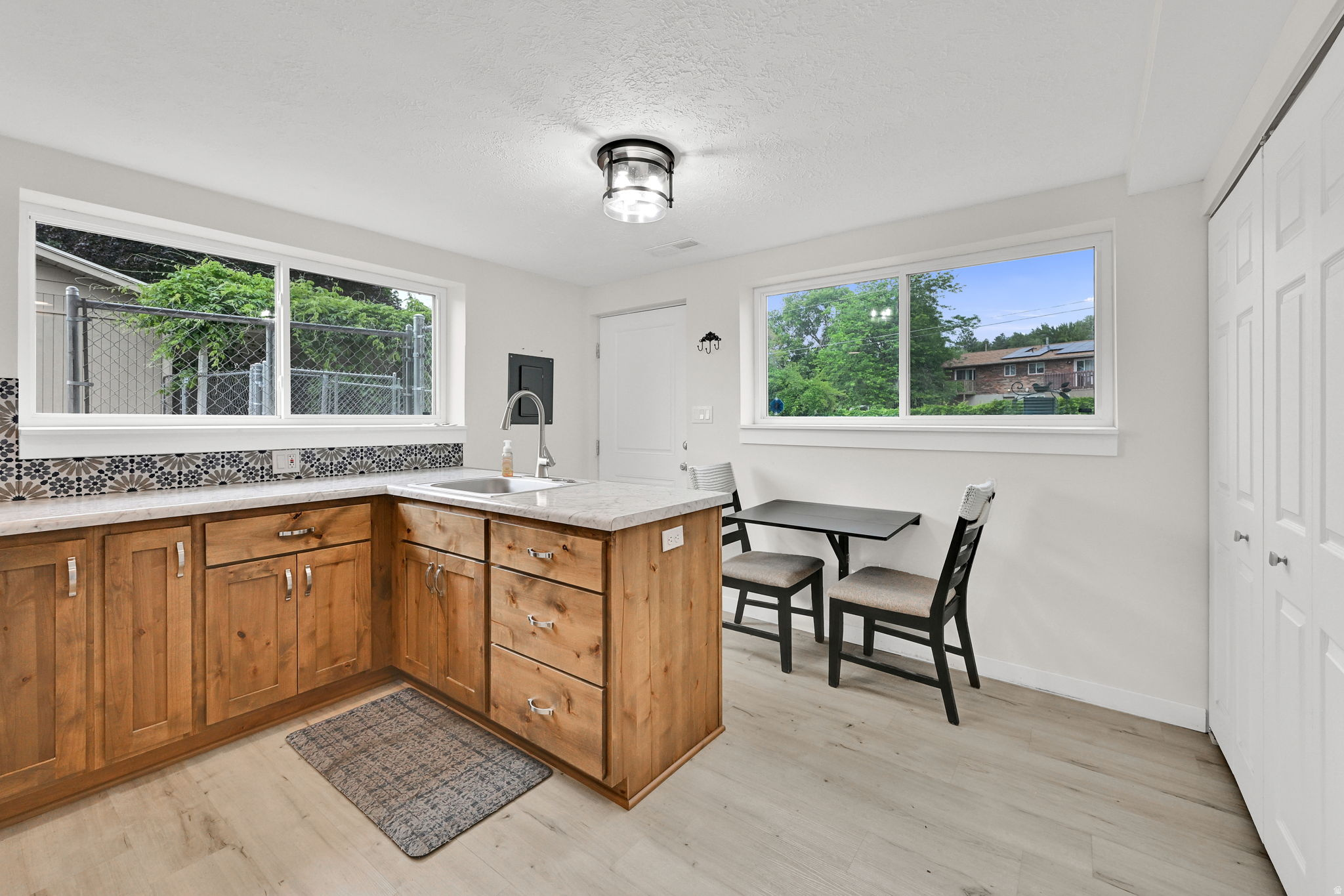 MOUNT LOMOND EST. #2 - Residential