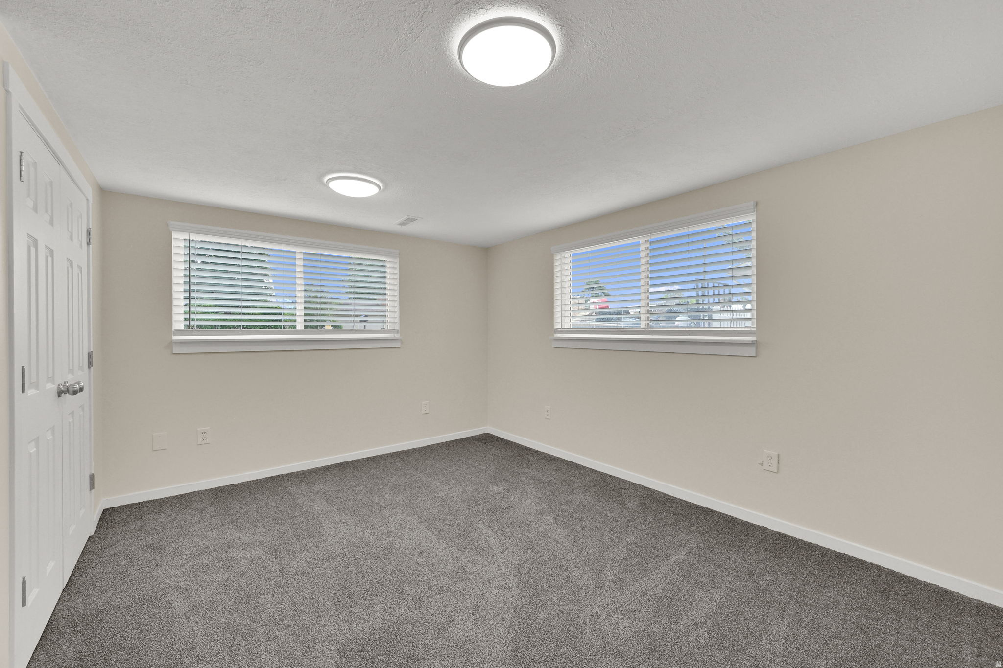 MOUNT LOMOND EST. #2 - Residential