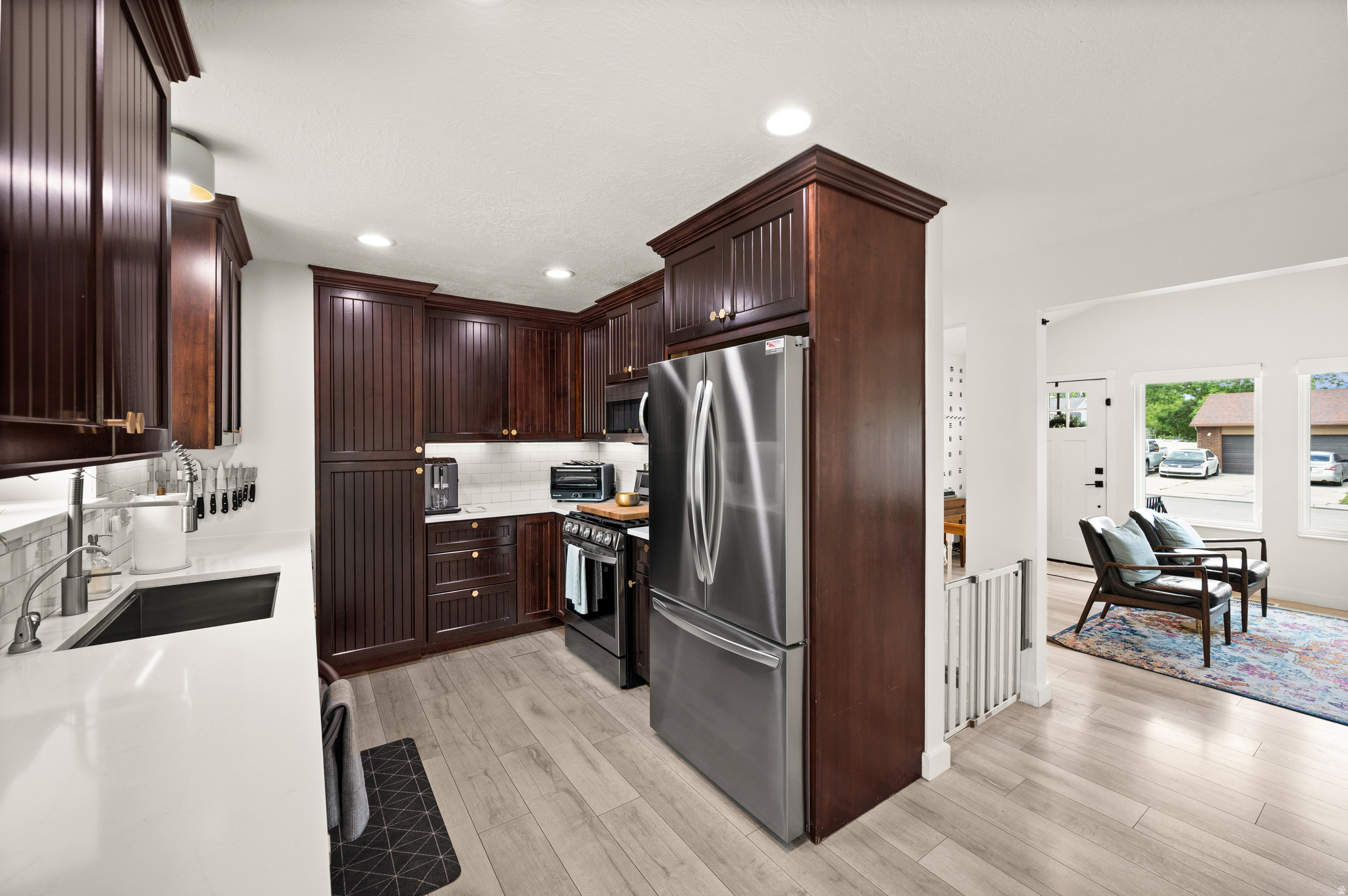VALLEY WEST - Residential