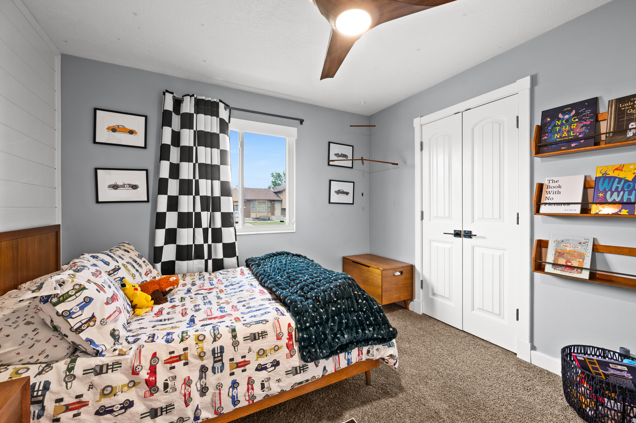 VALLEY WEST - Residential