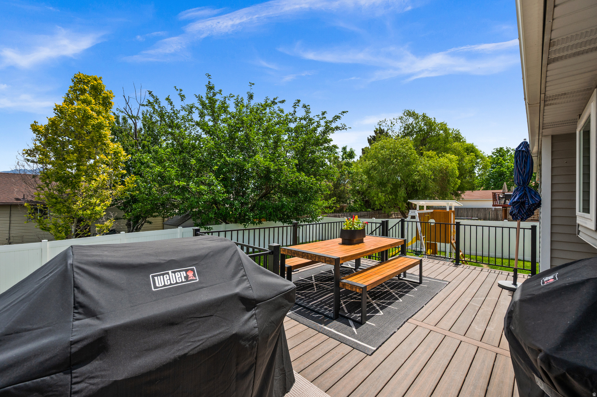 VALLEY WEST - Residential