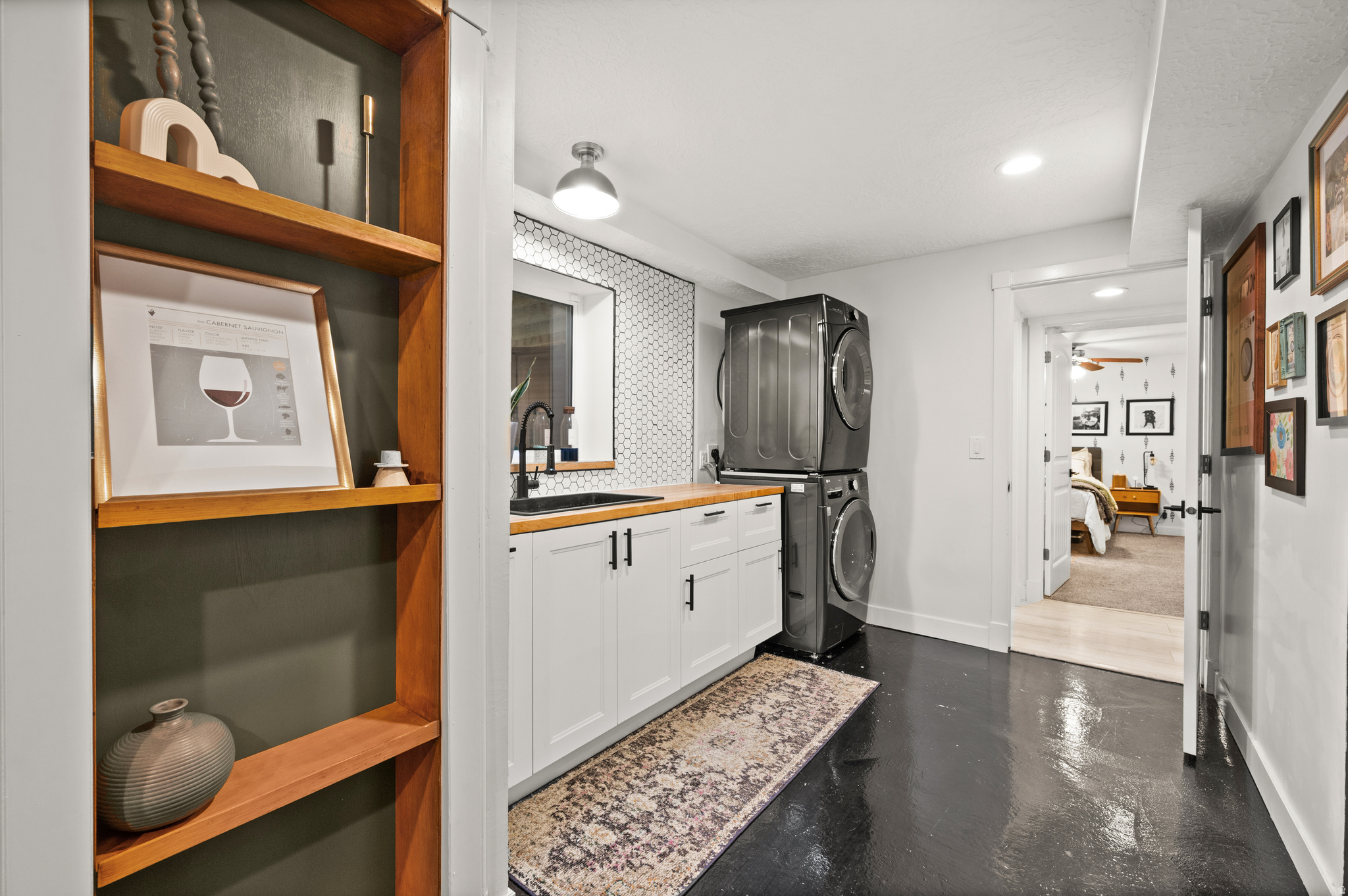 VALLEY WEST - Residential