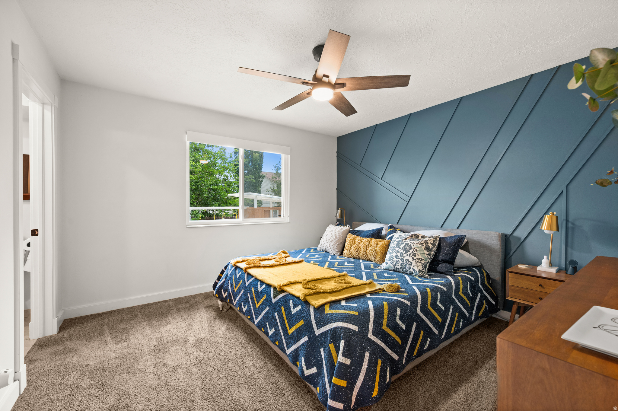 VALLEY WEST - Residential