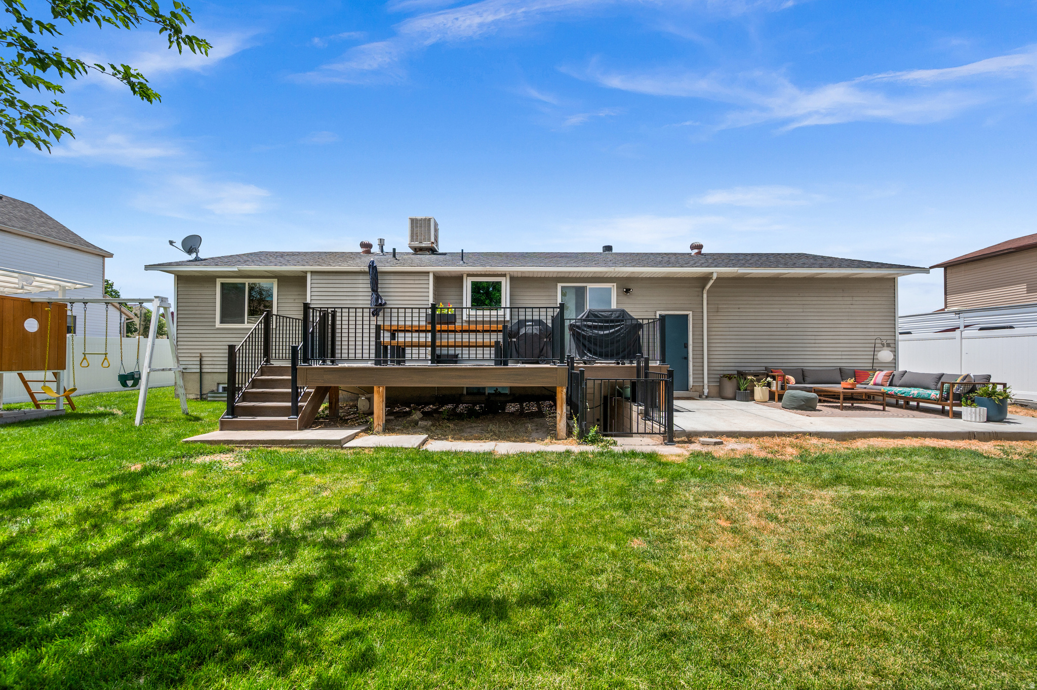 VALLEY WEST - Residential