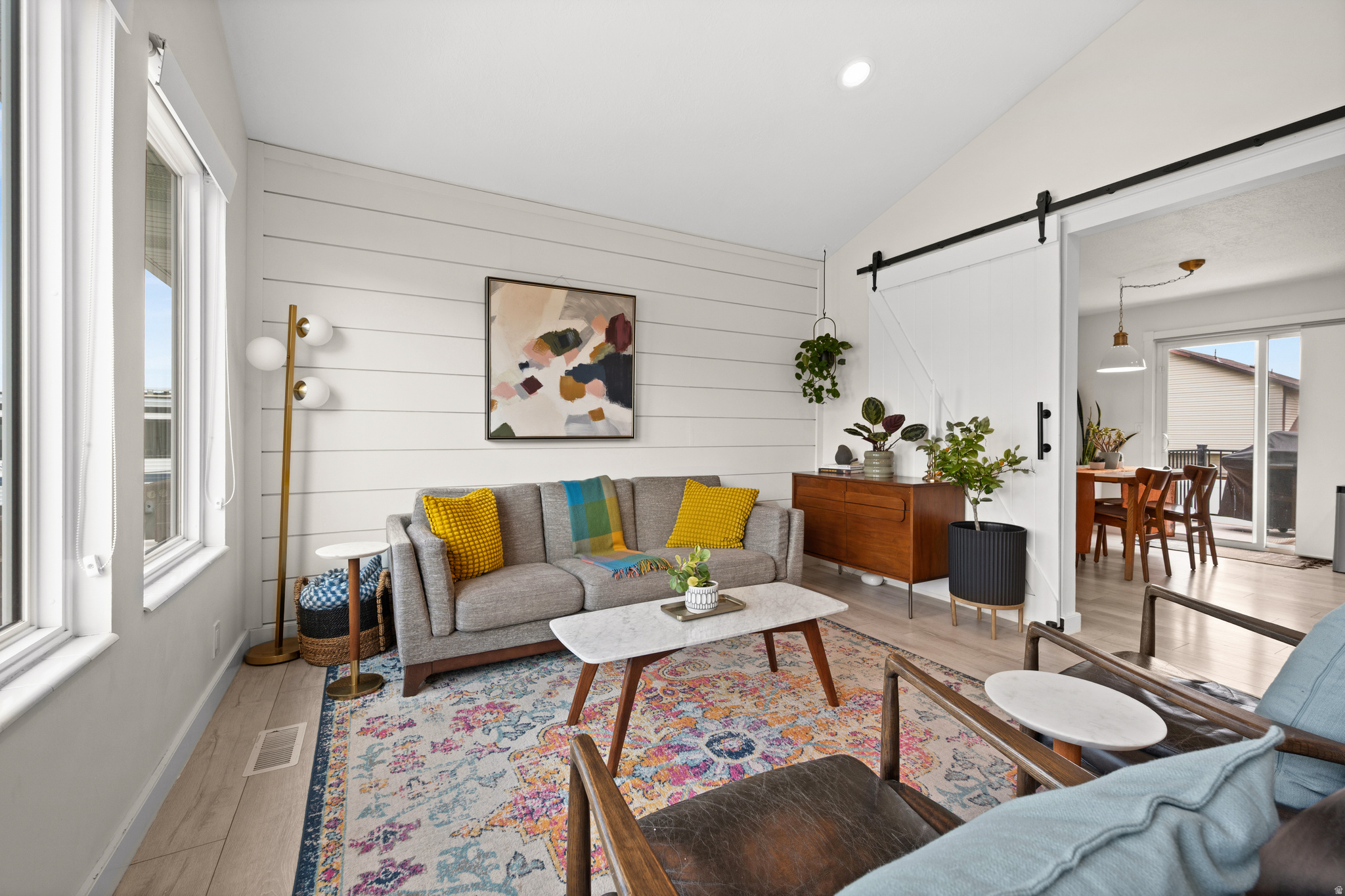 VALLEY WEST - Residential