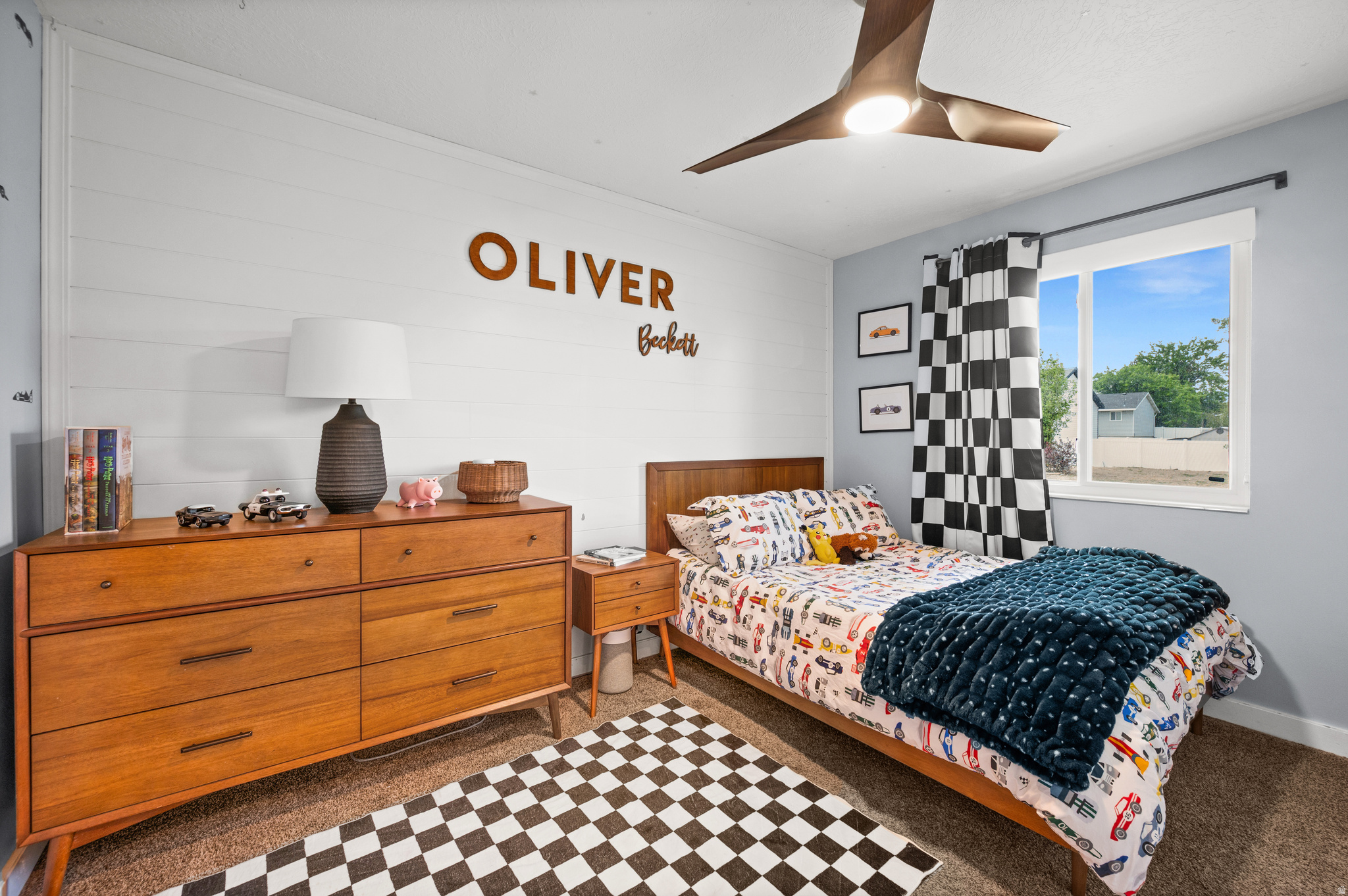 VALLEY WEST - Residential