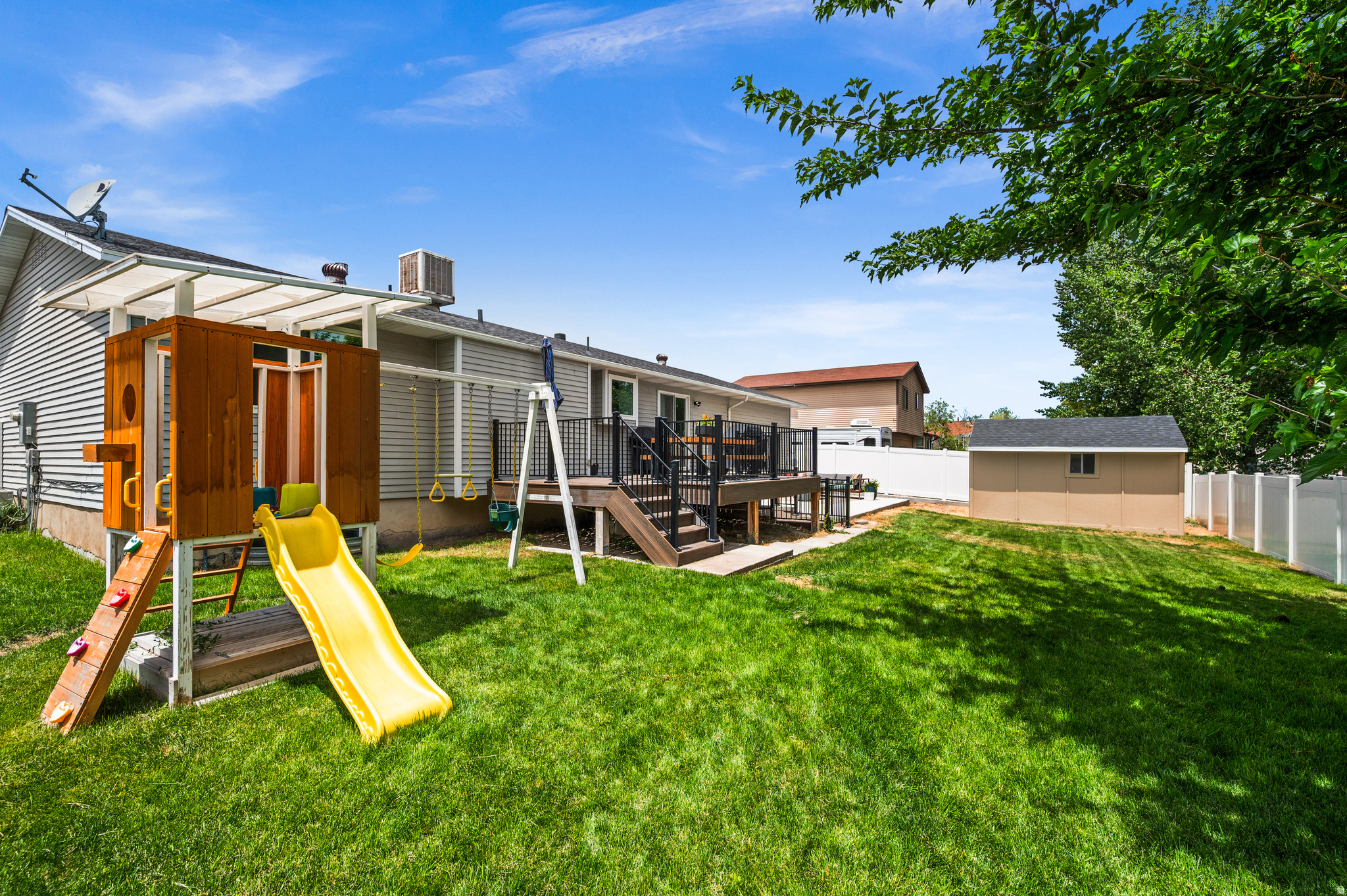 VALLEY WEST - Residential