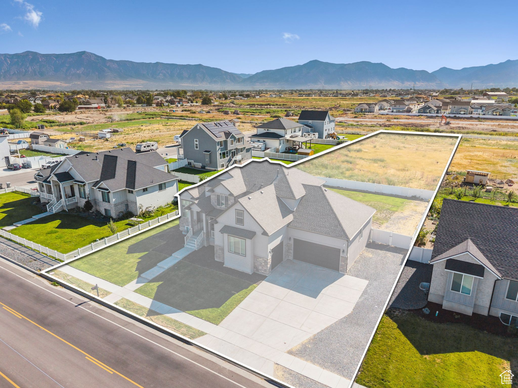 SUNSET EQUESTRIAN CL - Residential